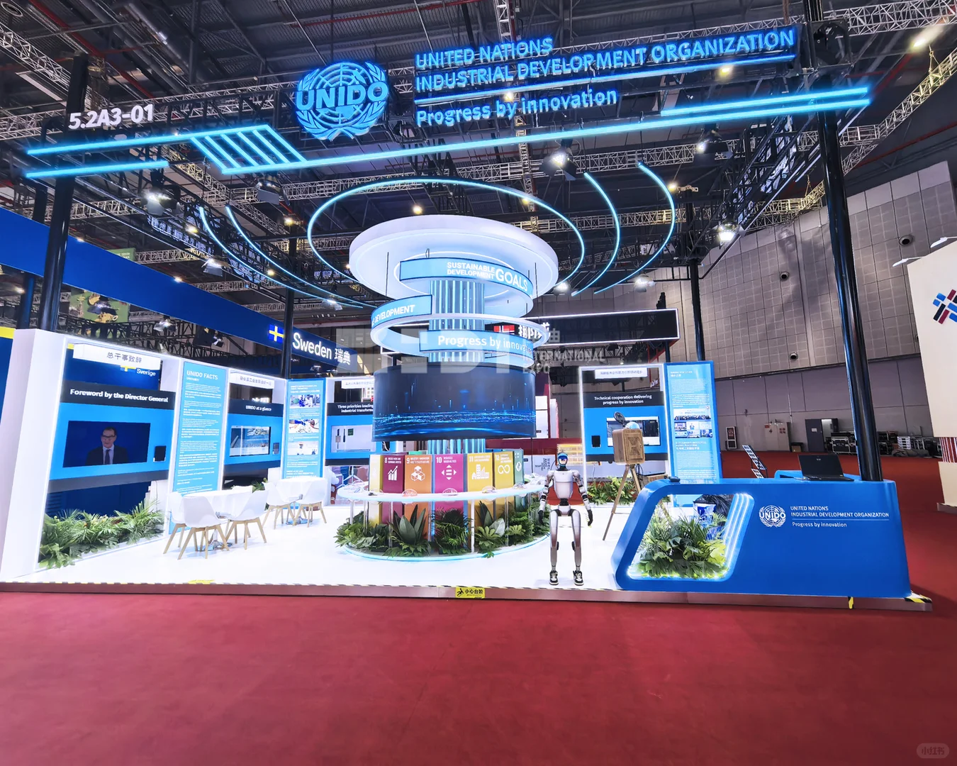 工业科技?上海进博会展览展台装修搭建落地