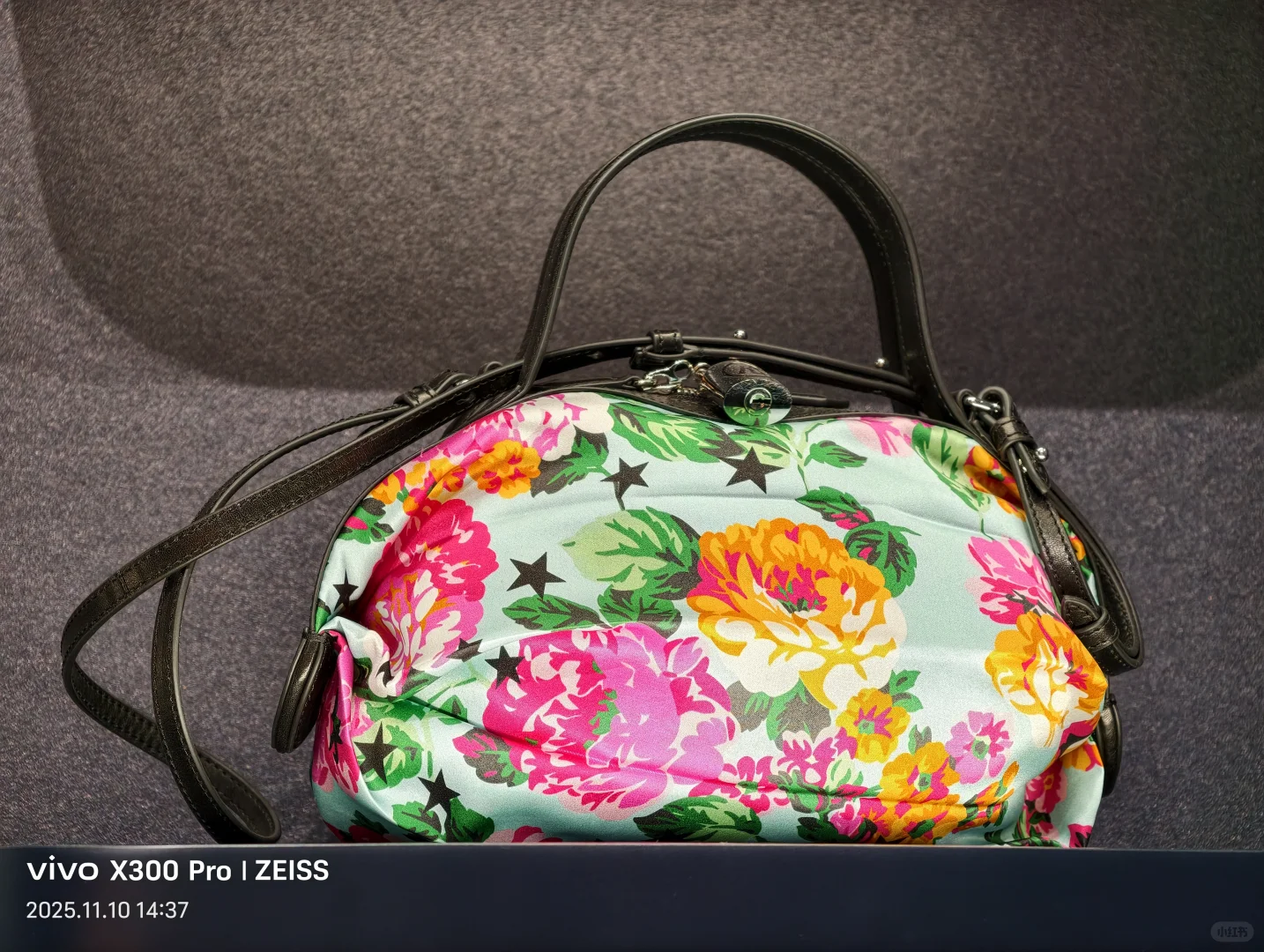 进博会上的包包们