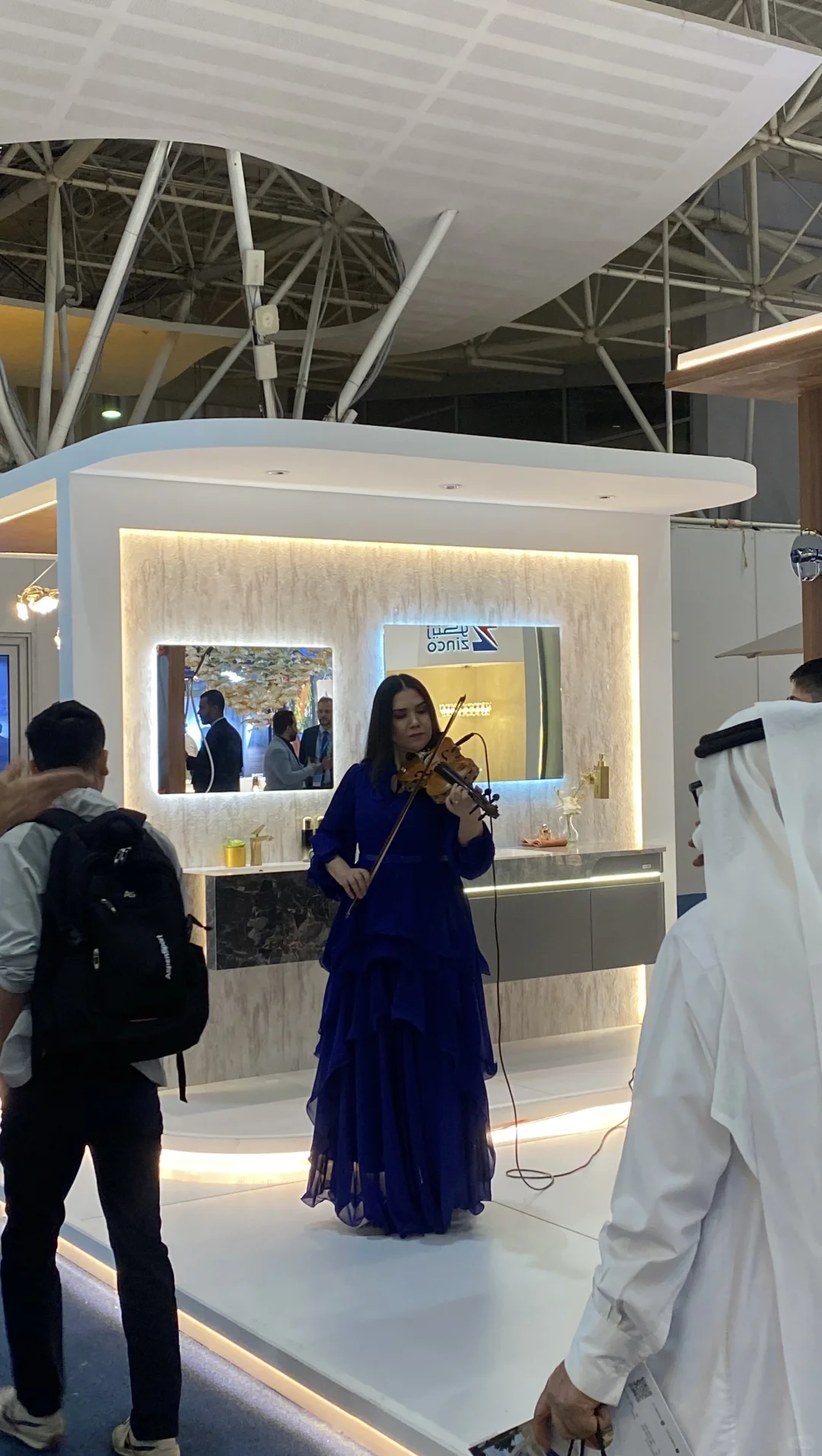 ?沙特利雅得建筑博览会兼职的一天