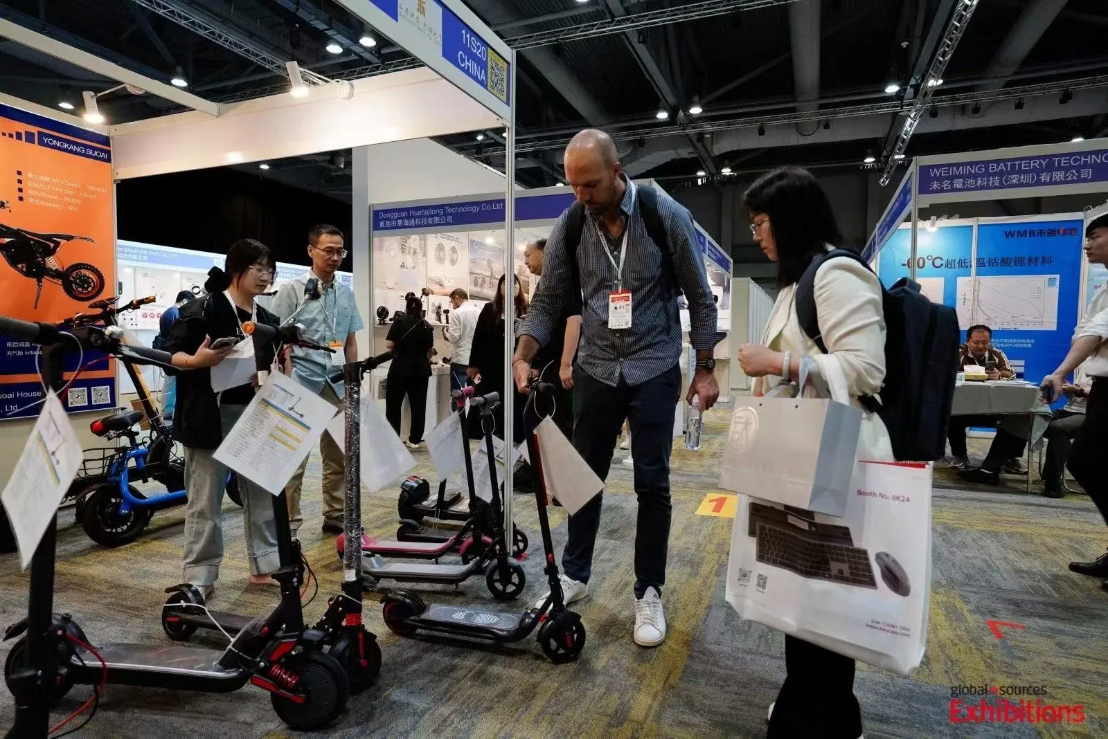 展会上的快乐时光✨