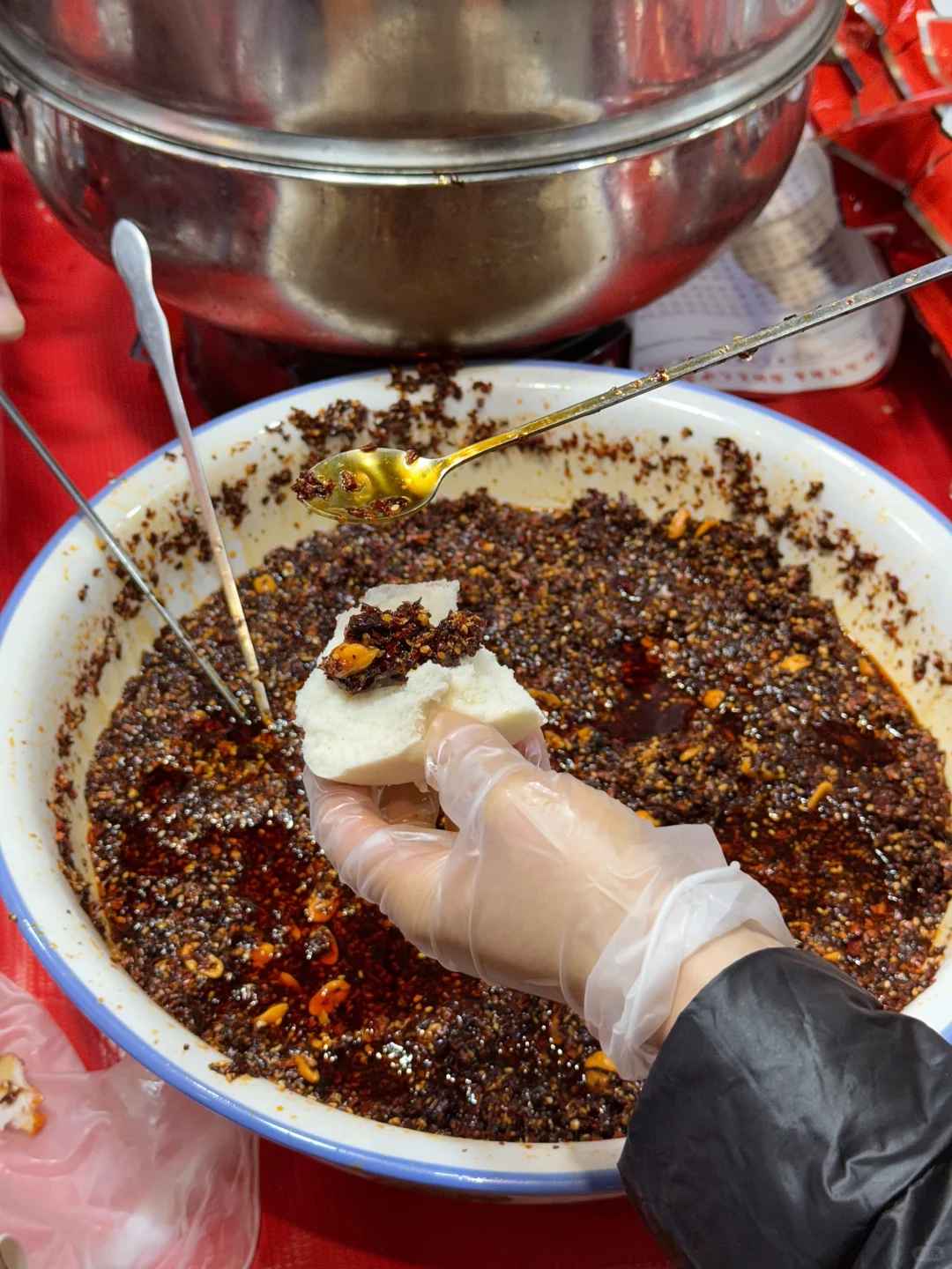 卧槽！济南有了！首届！好超前好多人啊。。