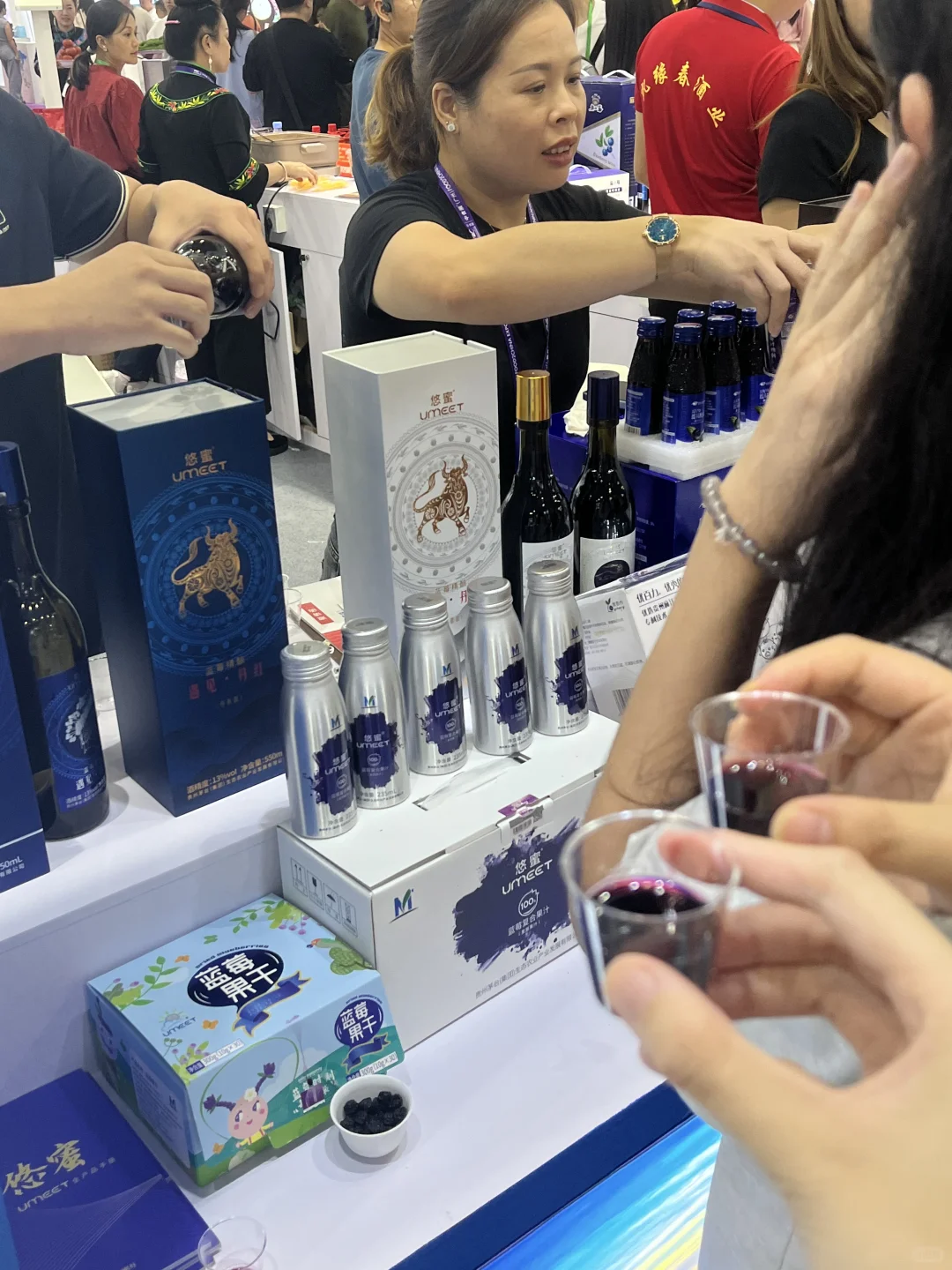 女大勇闯广交会