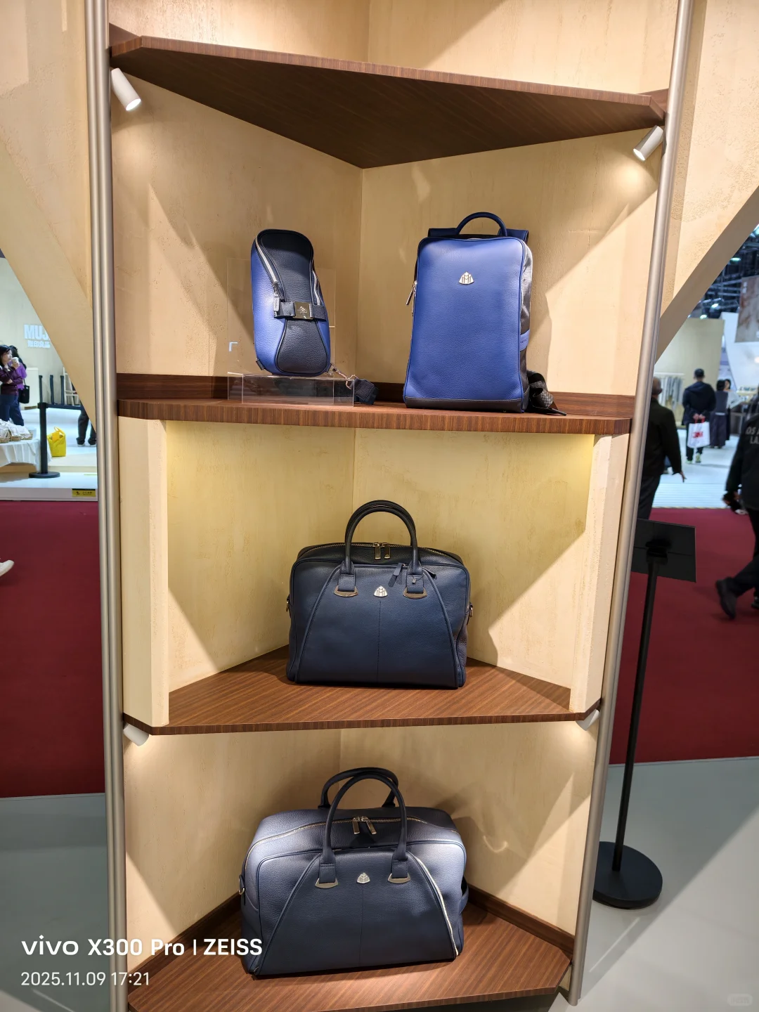 进博会上的包包们