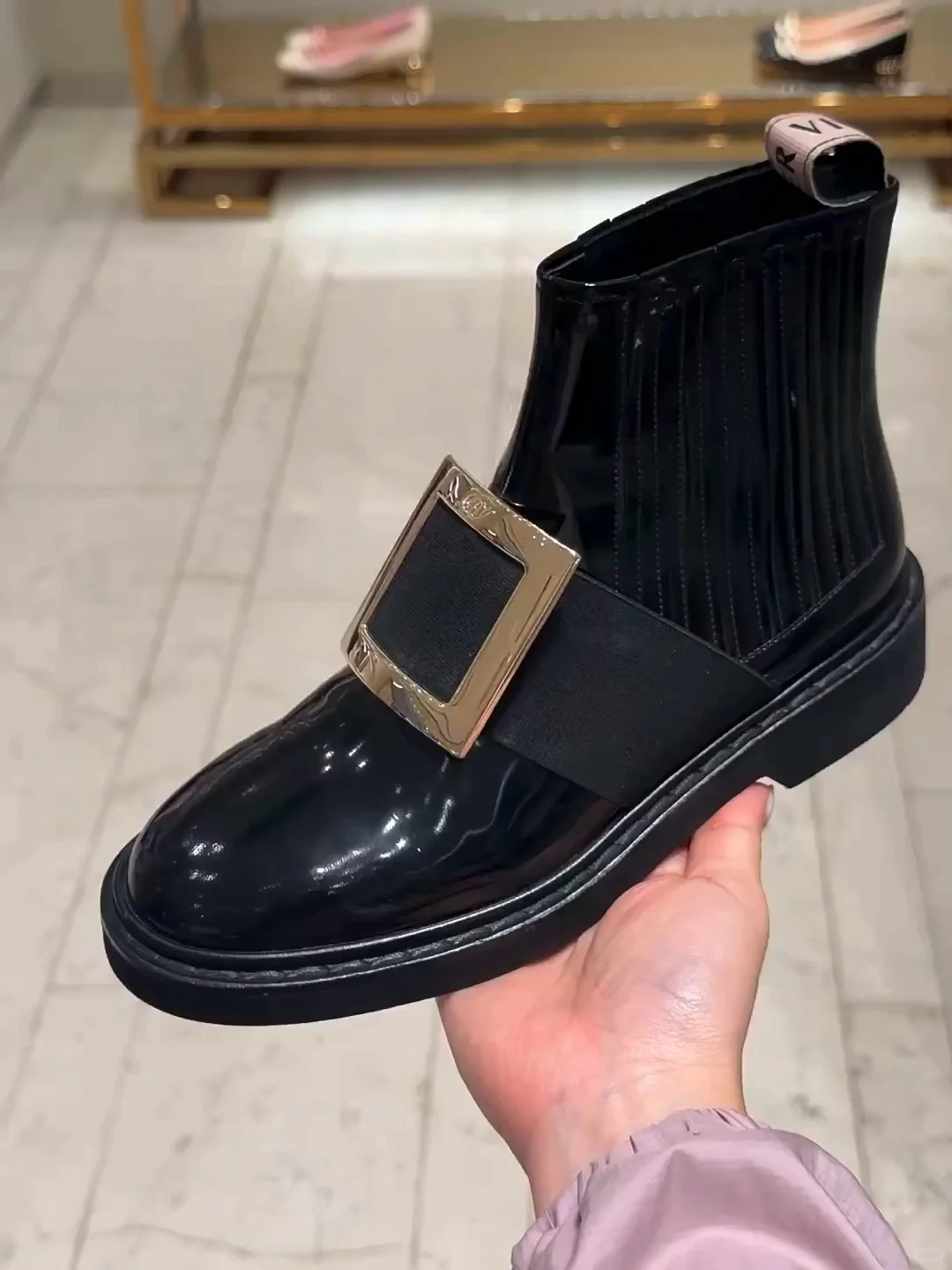 Rv季末清好香...5⃣️0⃣️%off！！