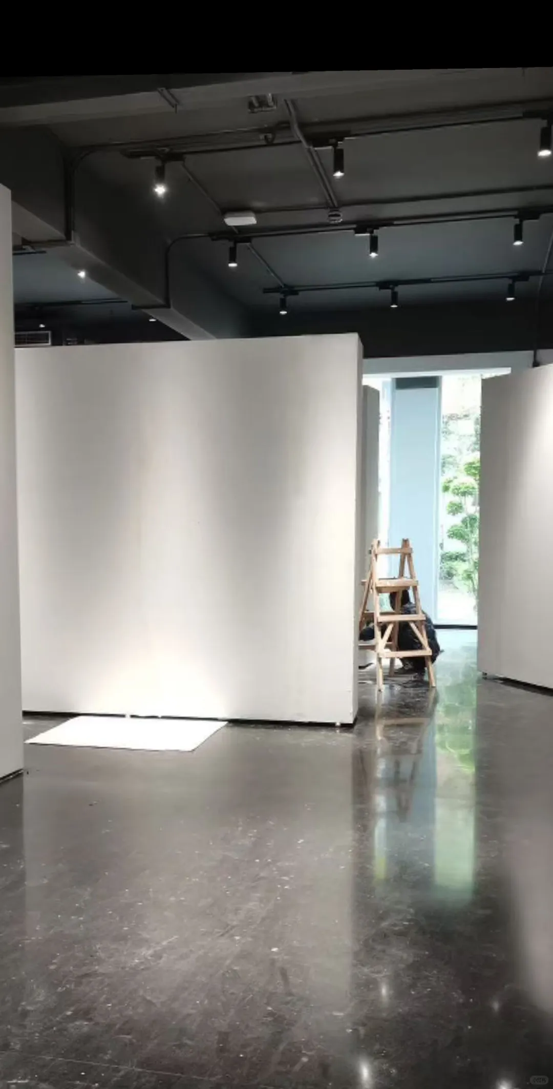 美术馆展厅移动展墙活动展墙系统