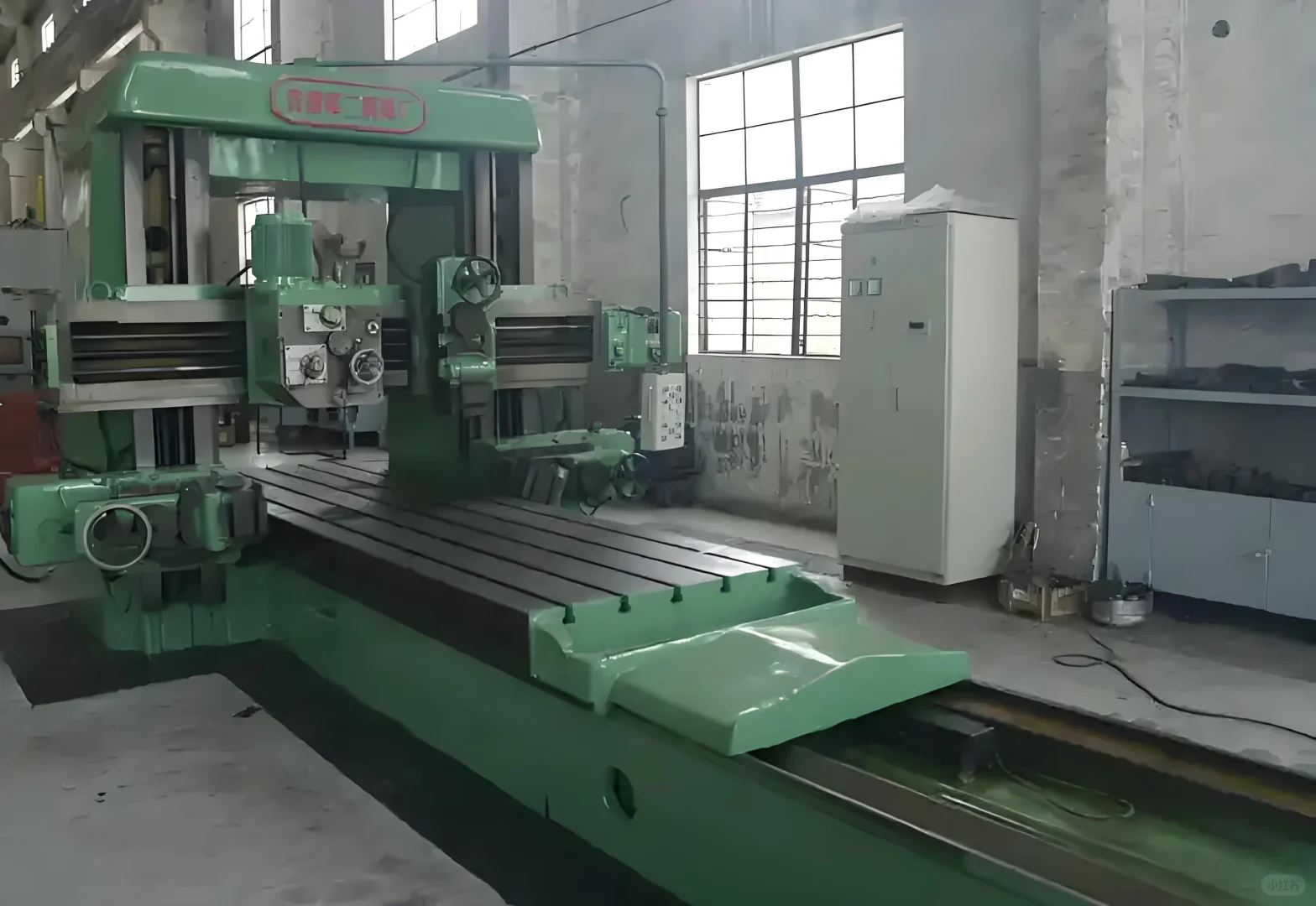 自家工厂求购几台二手机床设备