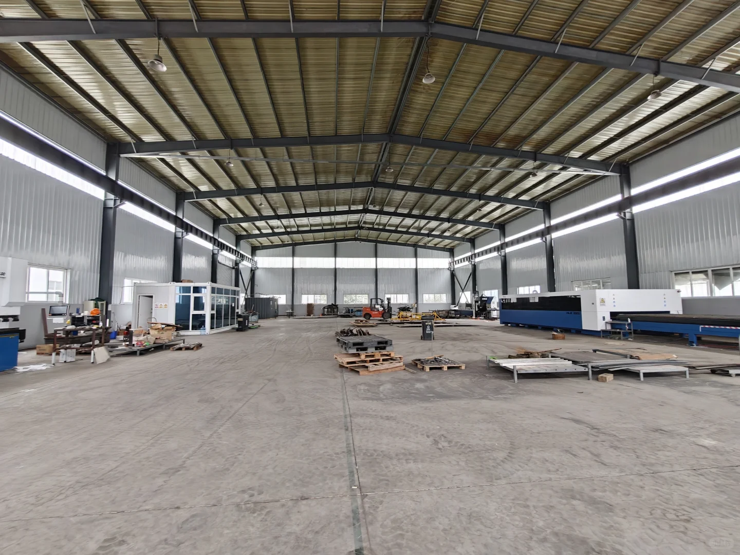 青岛钣金厂干烦了转让