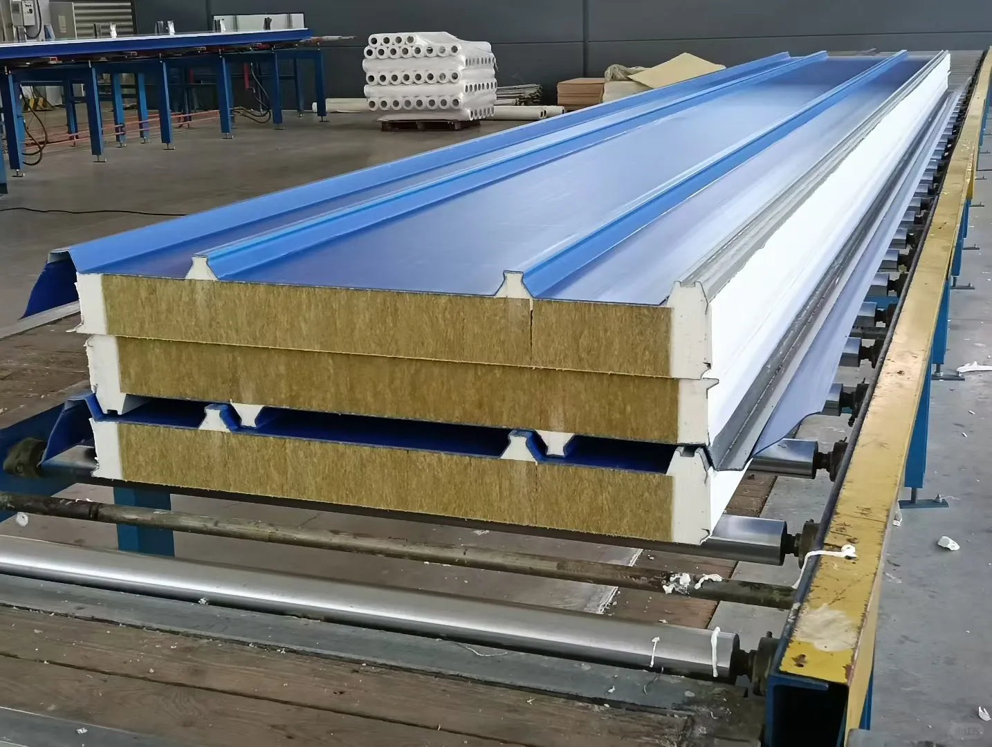 新疆tpo柔性光伏防水屋面板源头工厂