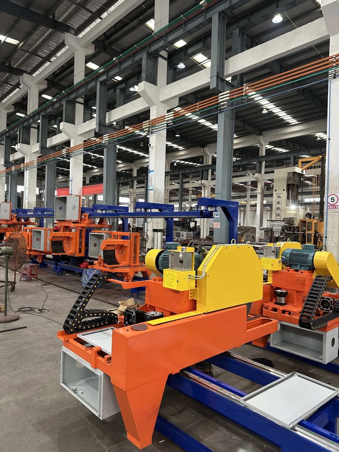 听说厂二代都在小红书了，对吗❓