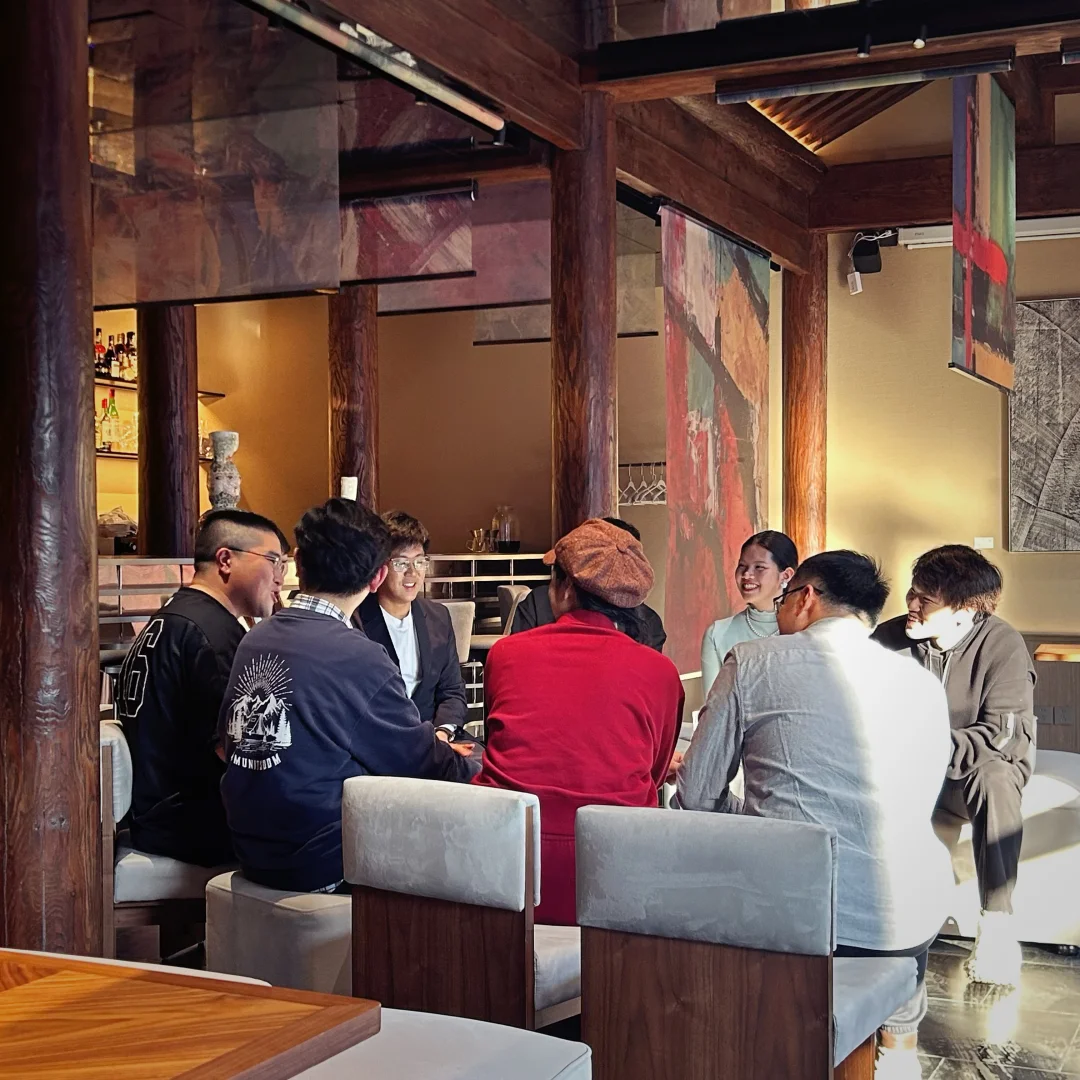 中国日报拍摄,探讨两岸关系