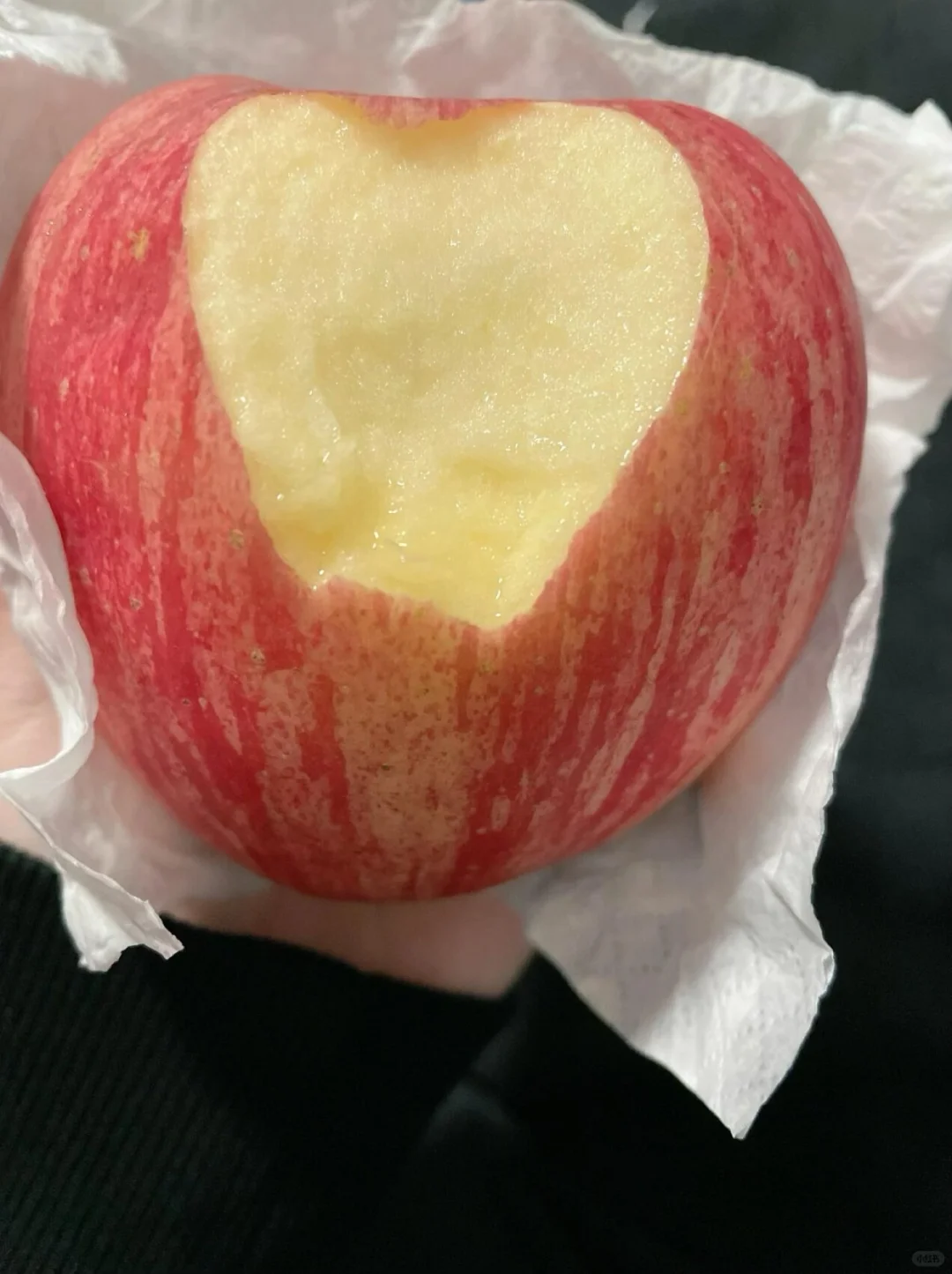 我也不想买呀！但是12.9到手一大箱，好脆甜