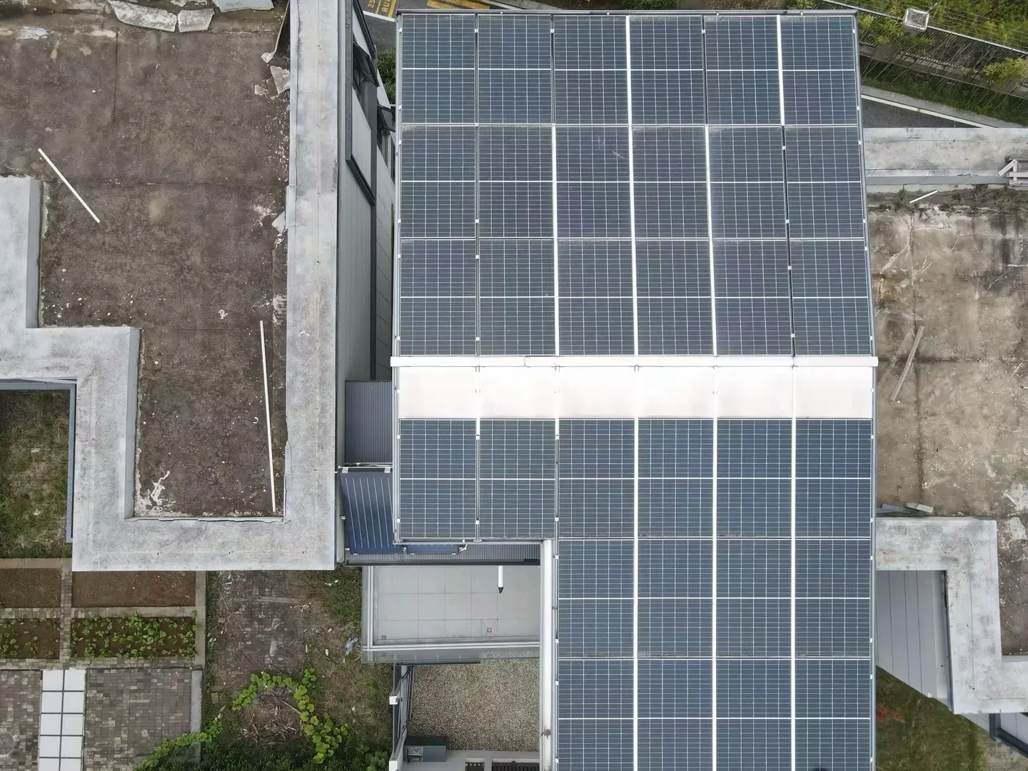 装光伏会像中空玻璃一样热胀冷缩爆裂吗