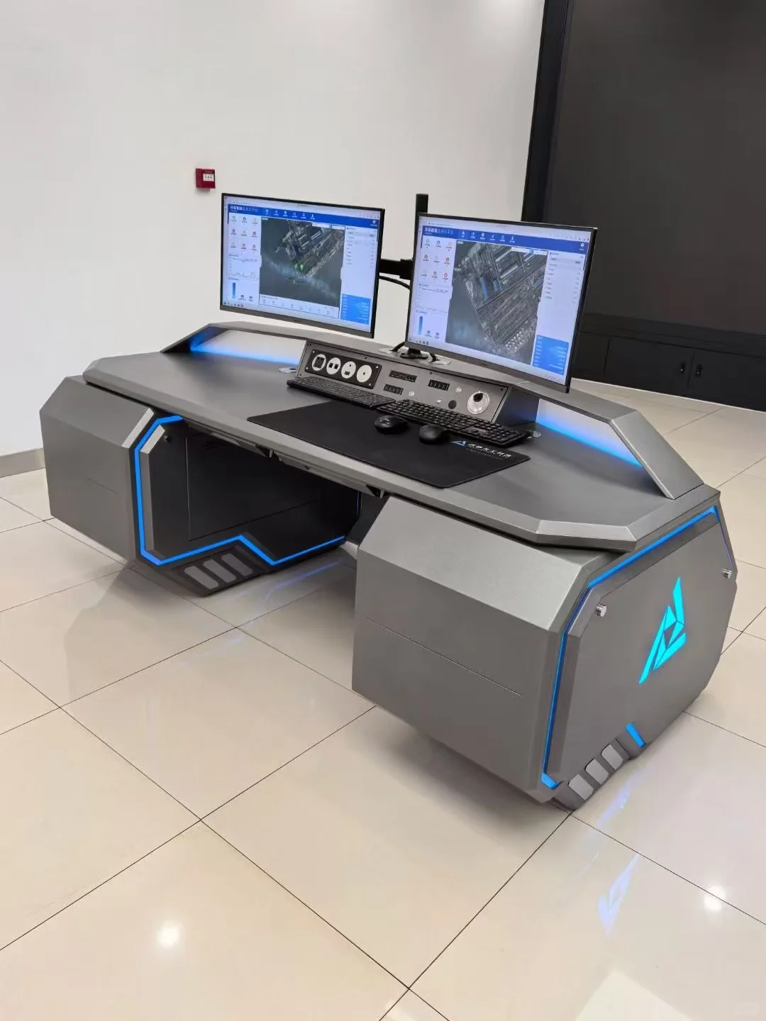 到底什么行业需要监控操作台？