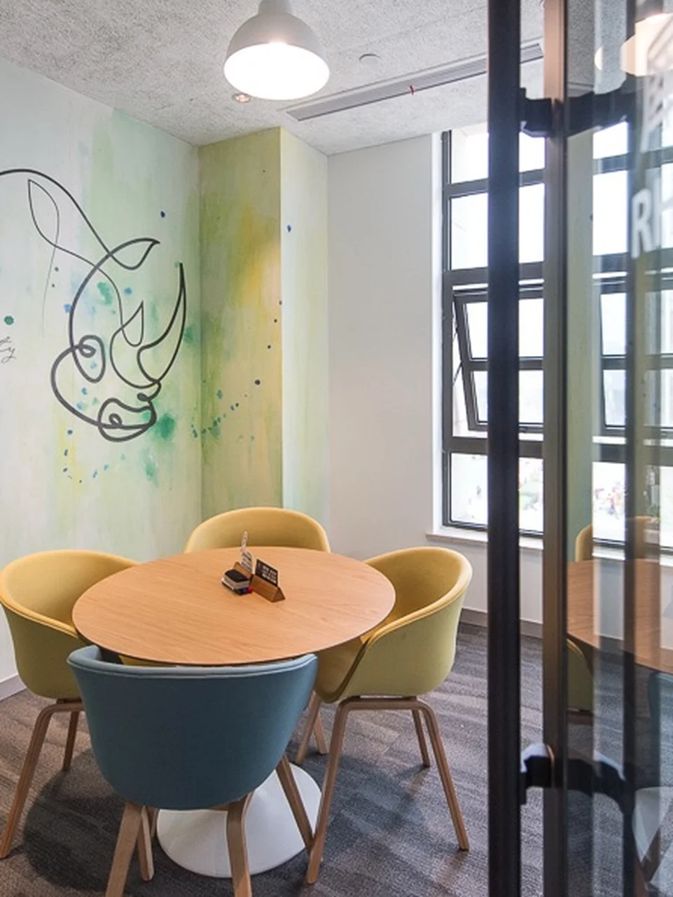 真房|WeWork宫霄国际 |35㎡起 |998 |共享