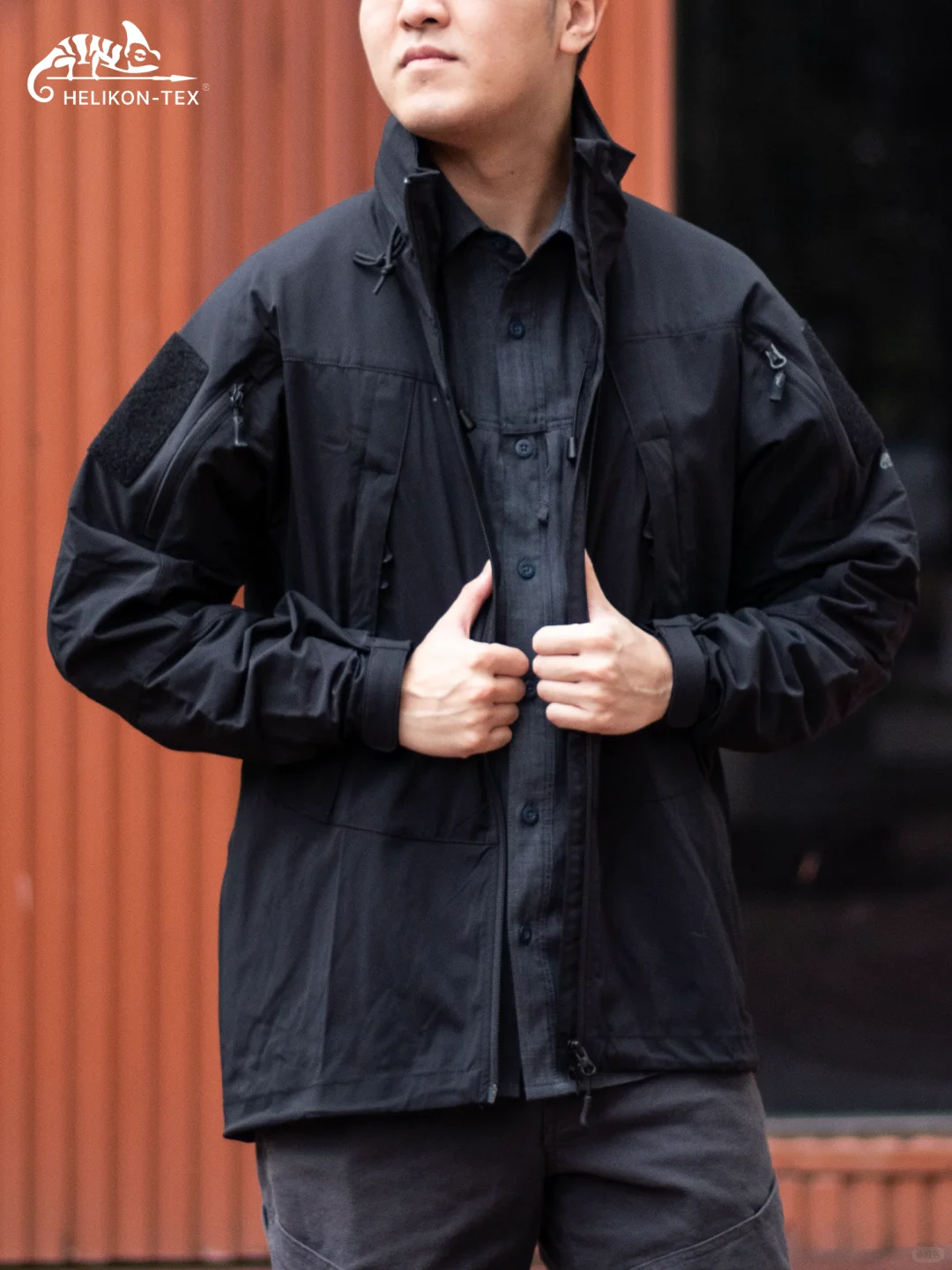 抗风防泼水还帅到出圈|翼骑兵软壳夹克 ✨