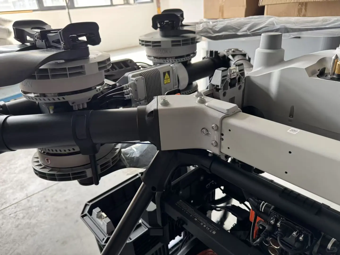 “天空之镜”学员解锁大疆FC100旗舰机