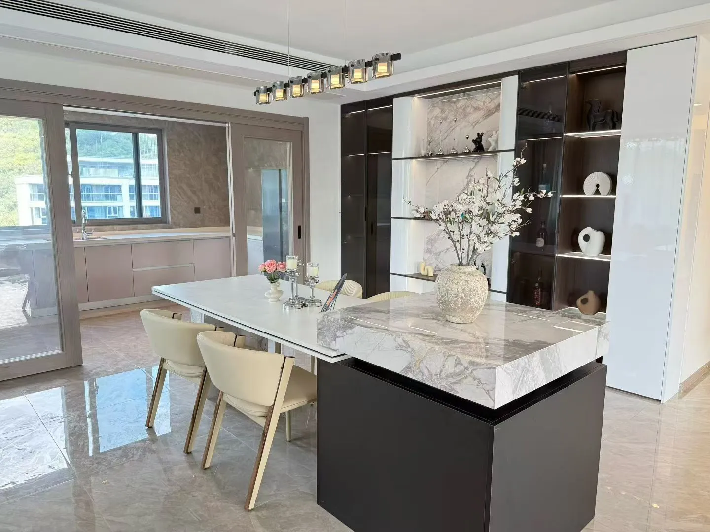 奶油风轻奢4房?边套景光阳台全屋定制