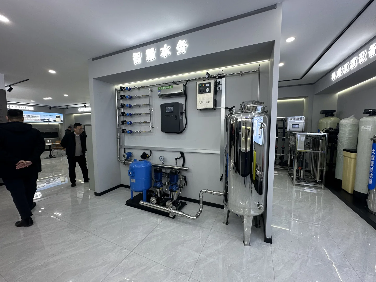 新疆专业做水处理设备及配套耗材的源头厂家