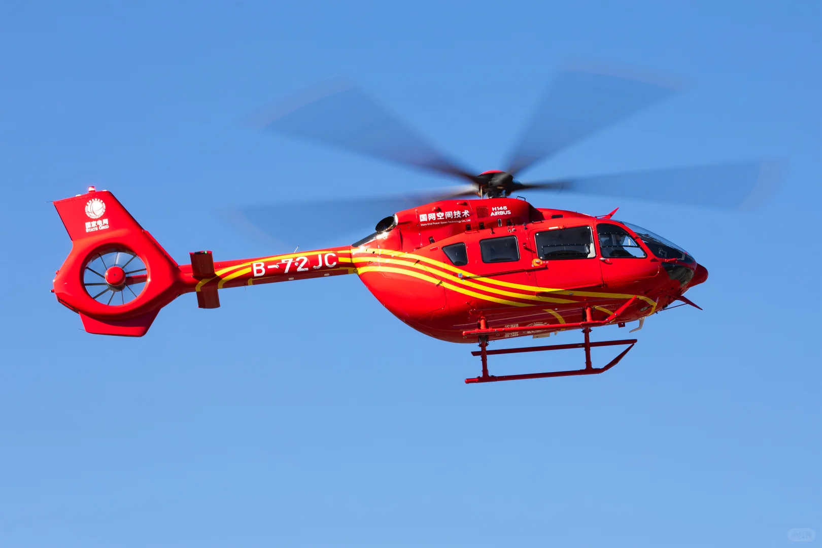 参加本届天津直博会的H145 上班儿咯！