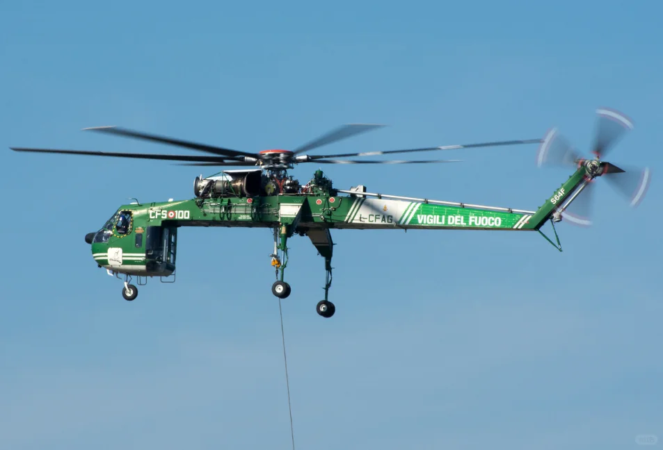 S-64双发重型直升机