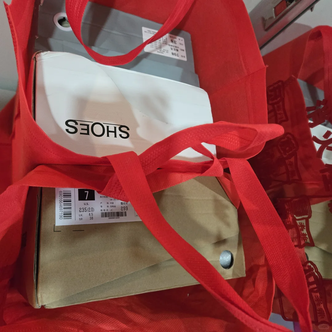 感谢废品回收箱，让每个废物有家可归