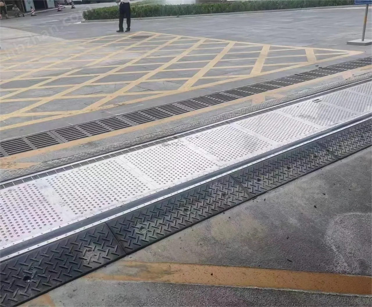 全自动水动力闸阀无需人力物力轻松解决防洪