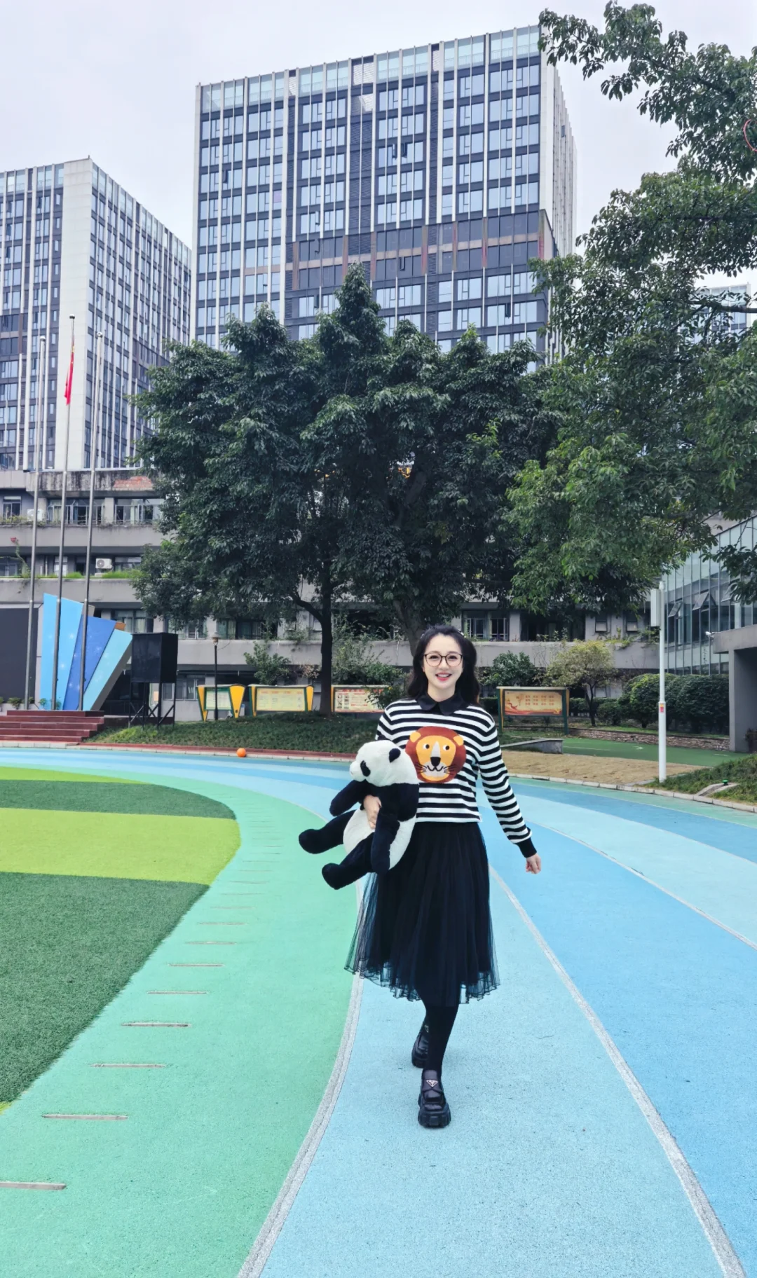 总台《一堂好课》走进成都同辉国际学校