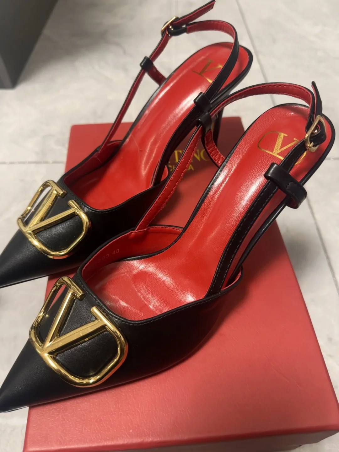 出 3940 码闲置高跟鞋