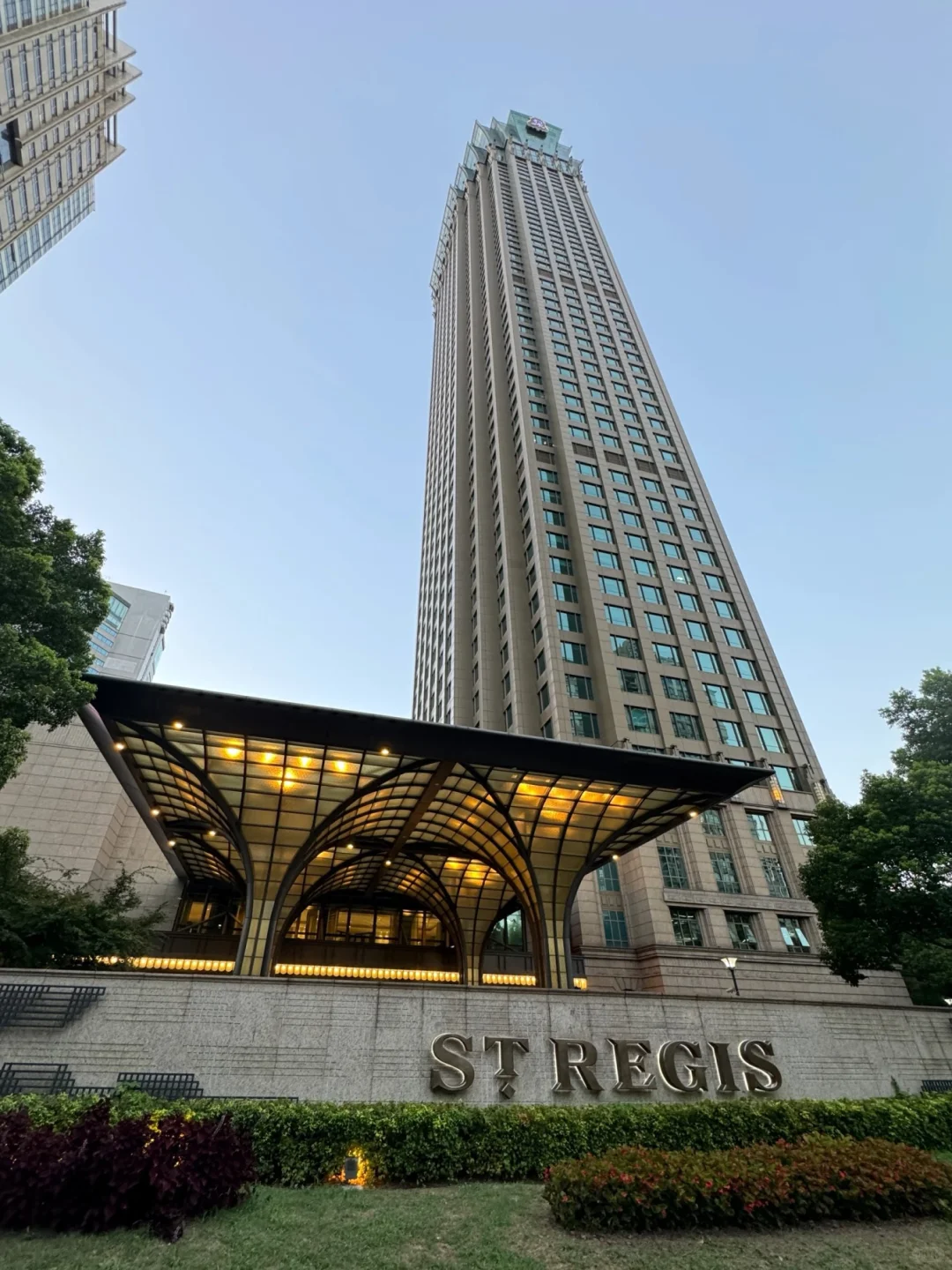 有人去上海吗？上海静安瑞吉酒店价格大跳水