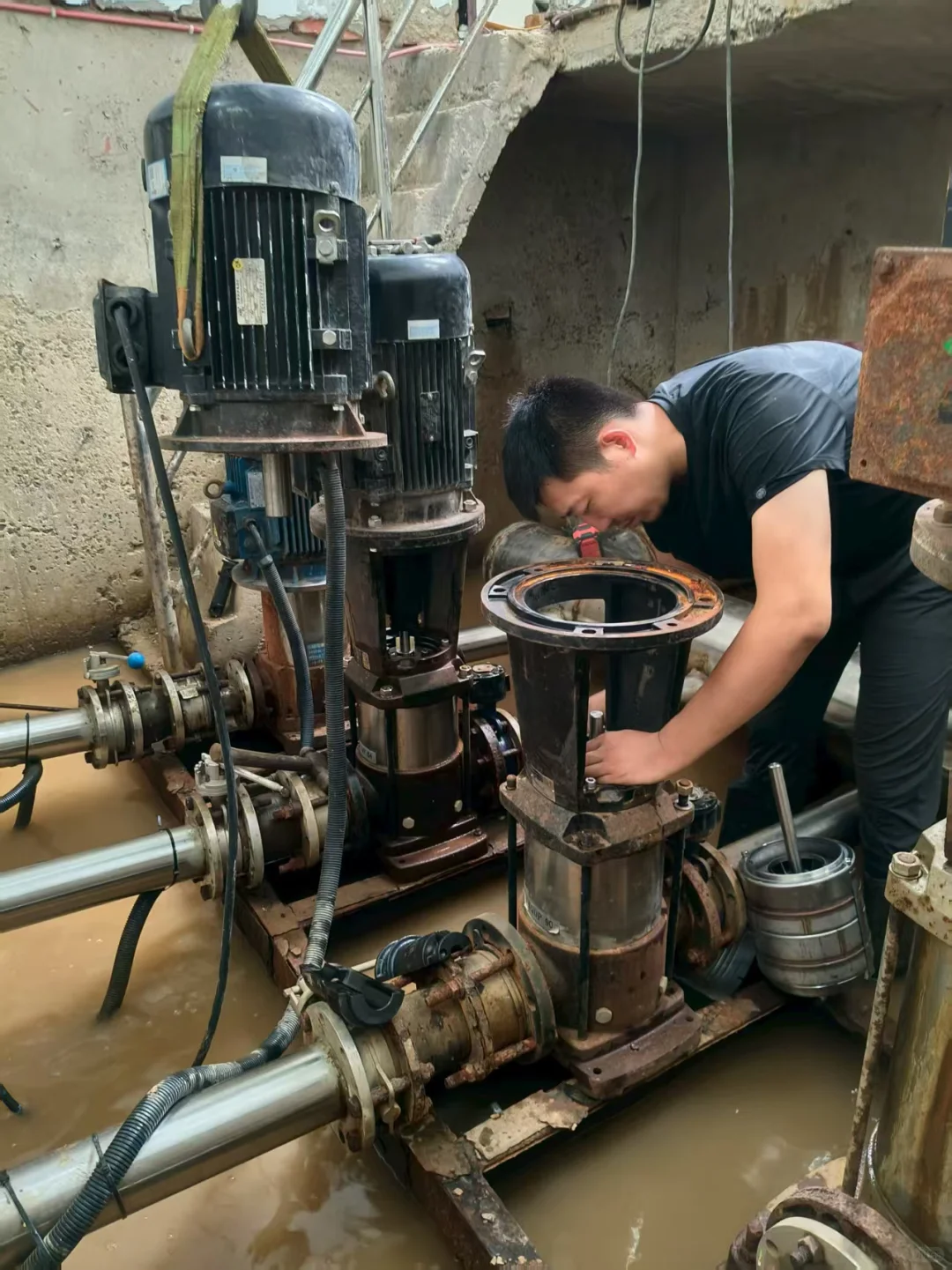 自来水厂日常运维检修