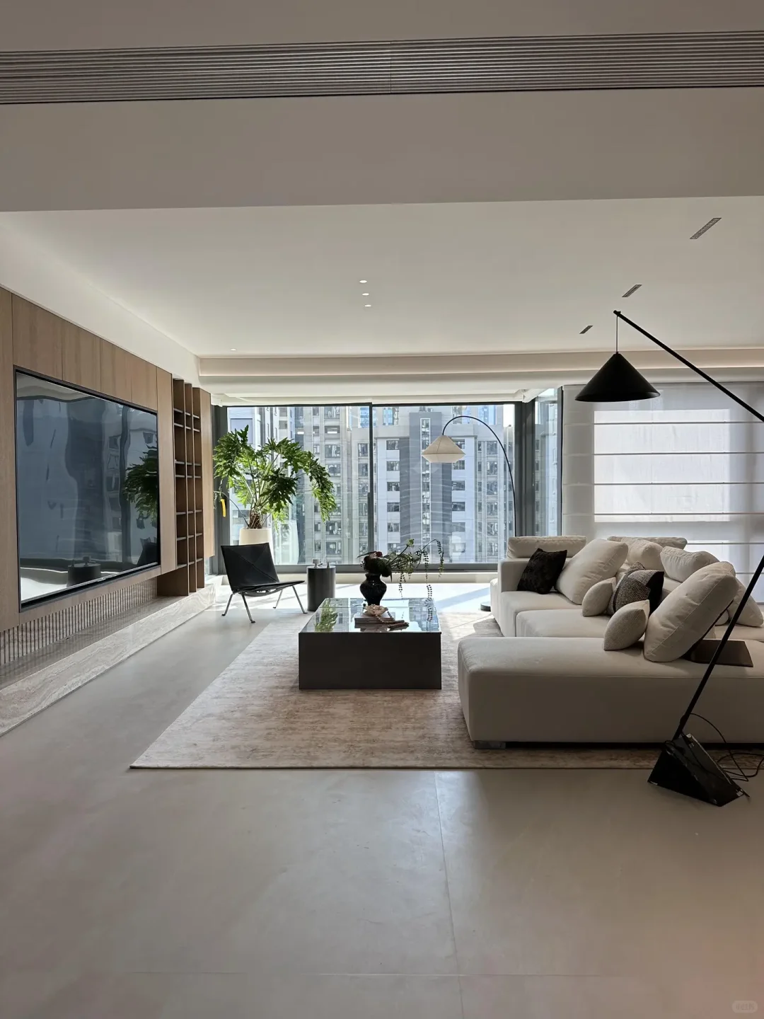 个人转租 大型落地窗 价格来谈