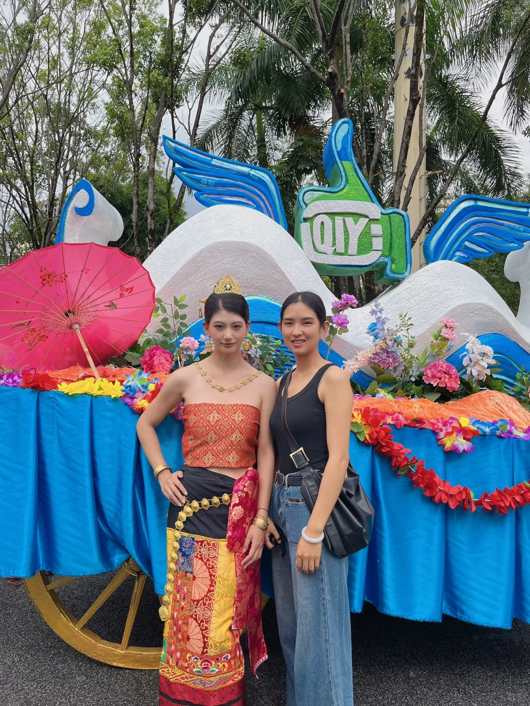 瑞丽?去边境线上感受国际节日：胞波节