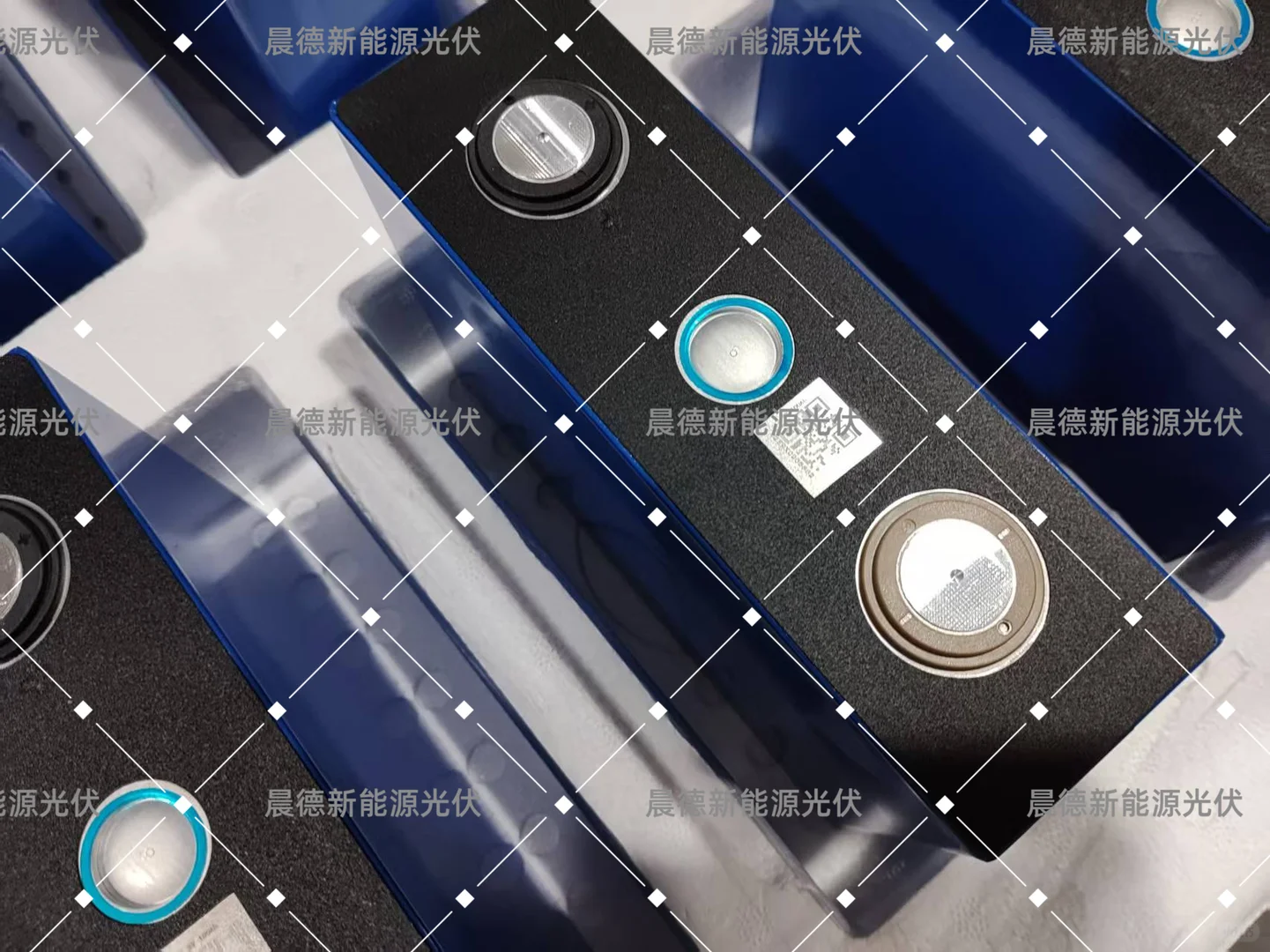 磷酸铁锂电池原材料涨价了。