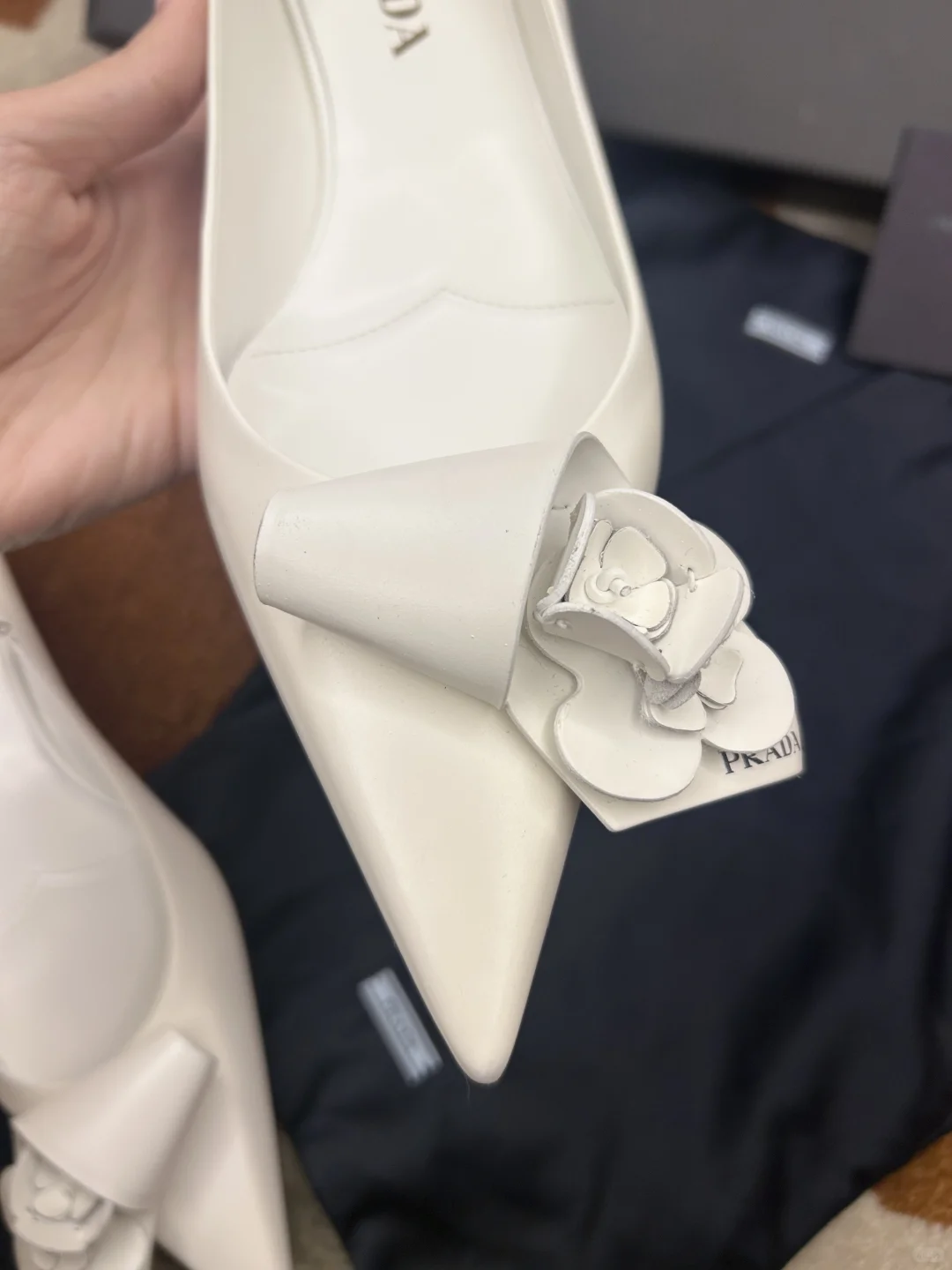 4500｜听说小红书出prada折纸鞋婚鞋很快