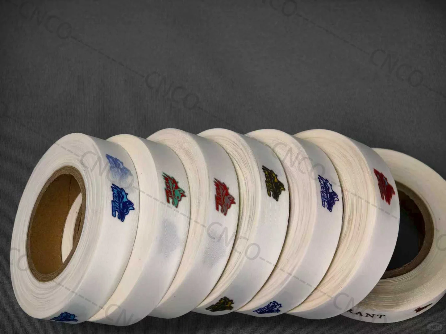 这家公司竟用无痕技术，让户外装备偷偷进化