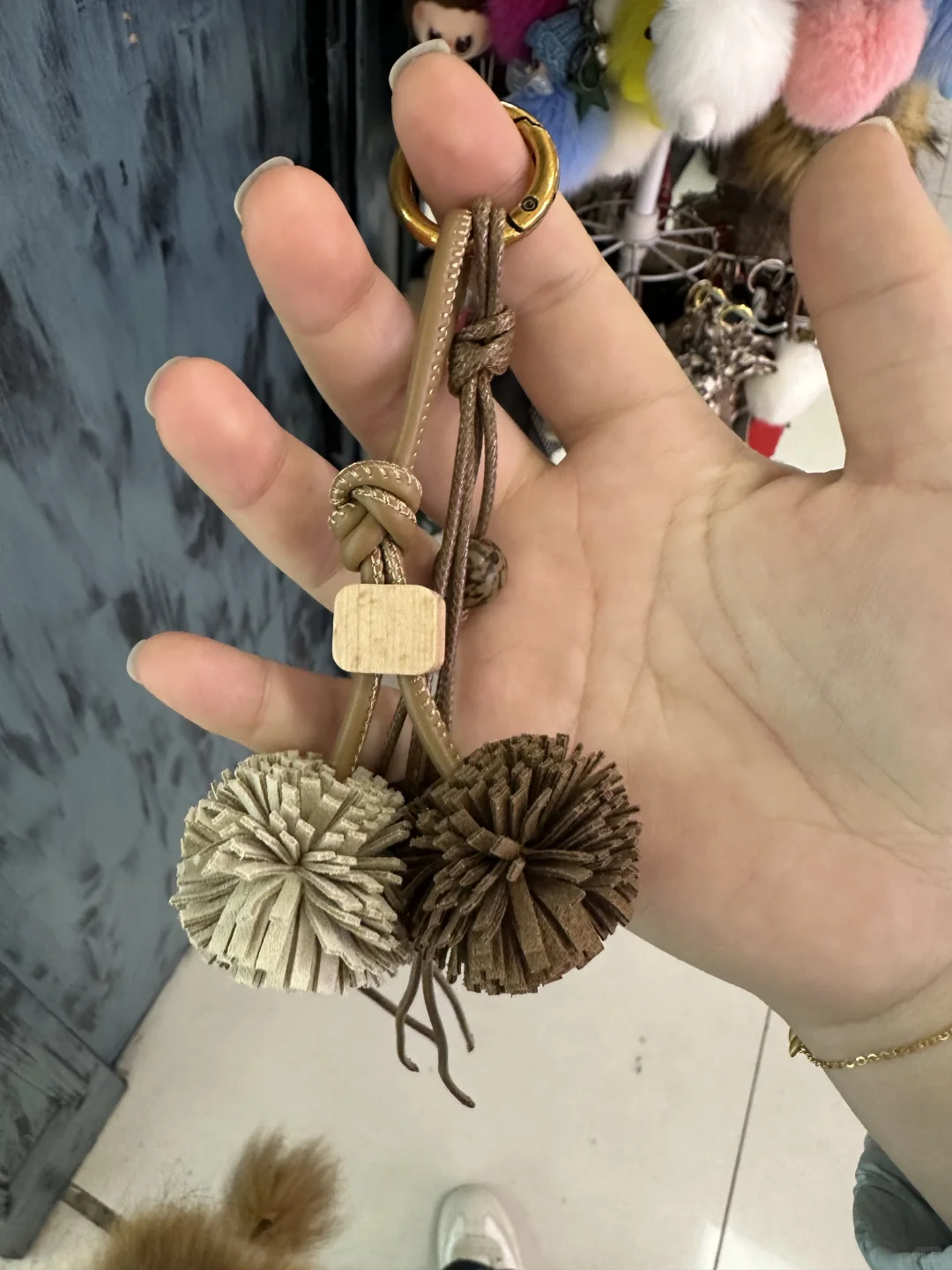 海宁皮革城太大了出不去啦