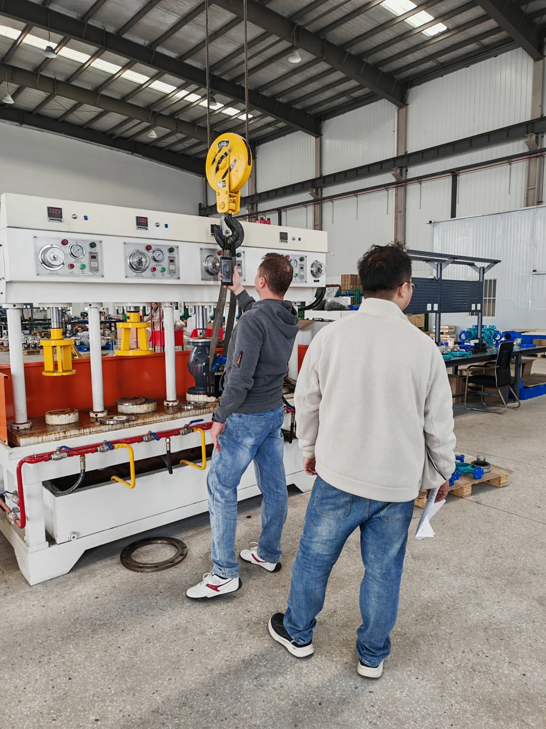 土耳其客户现场见证气动调节阀品质