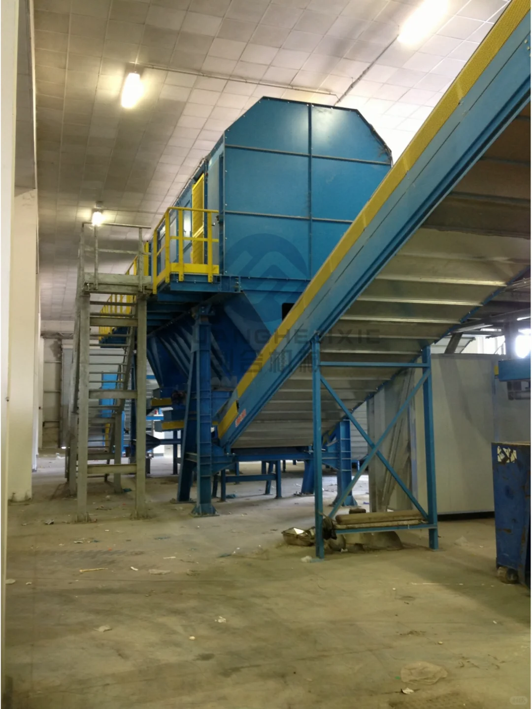 垃圾分拣中心投用，填补垃圾正规化处置空白