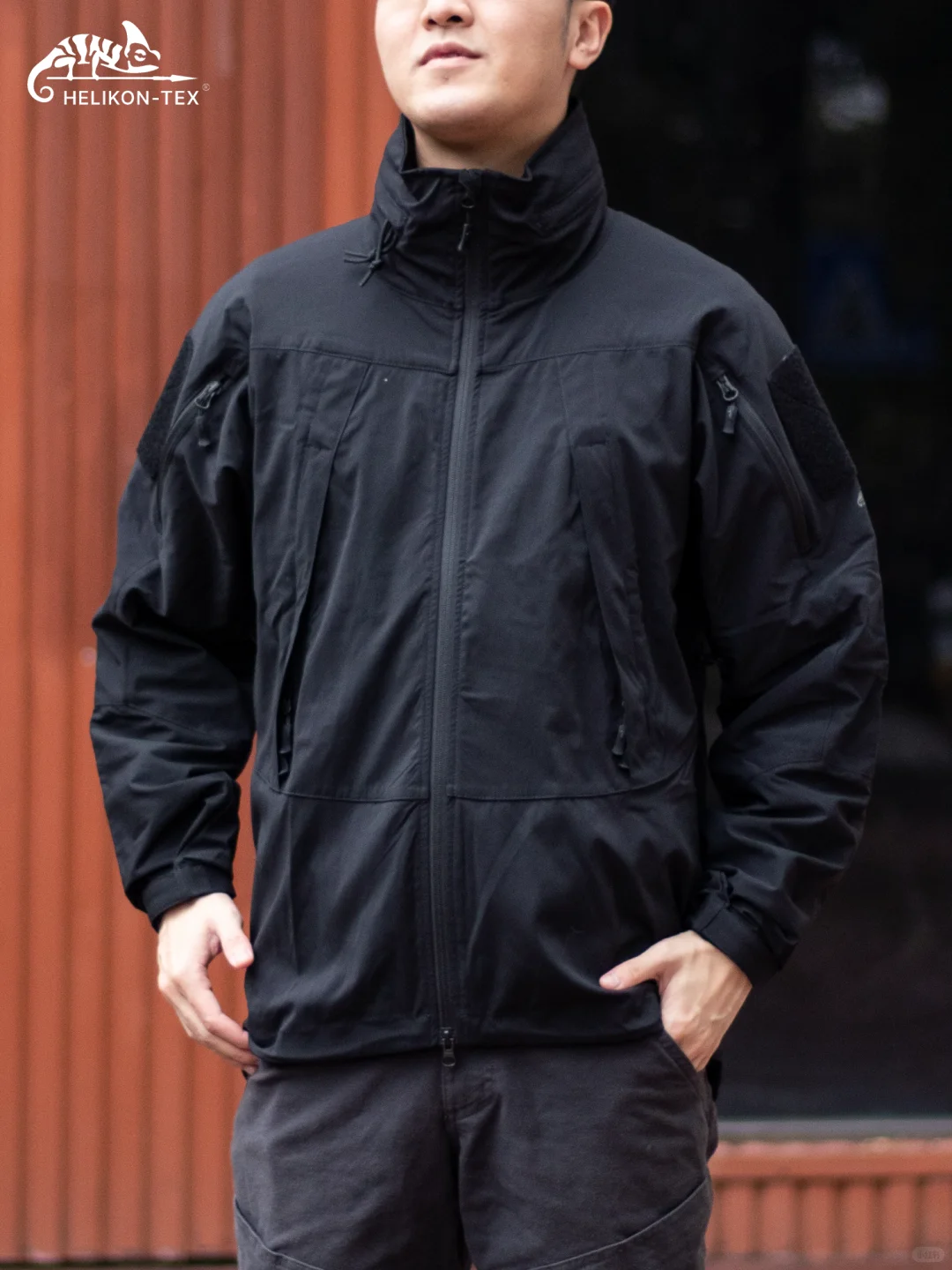 抗风防泼水还帅到出圈|翼骑兵软壳夹克 ✨