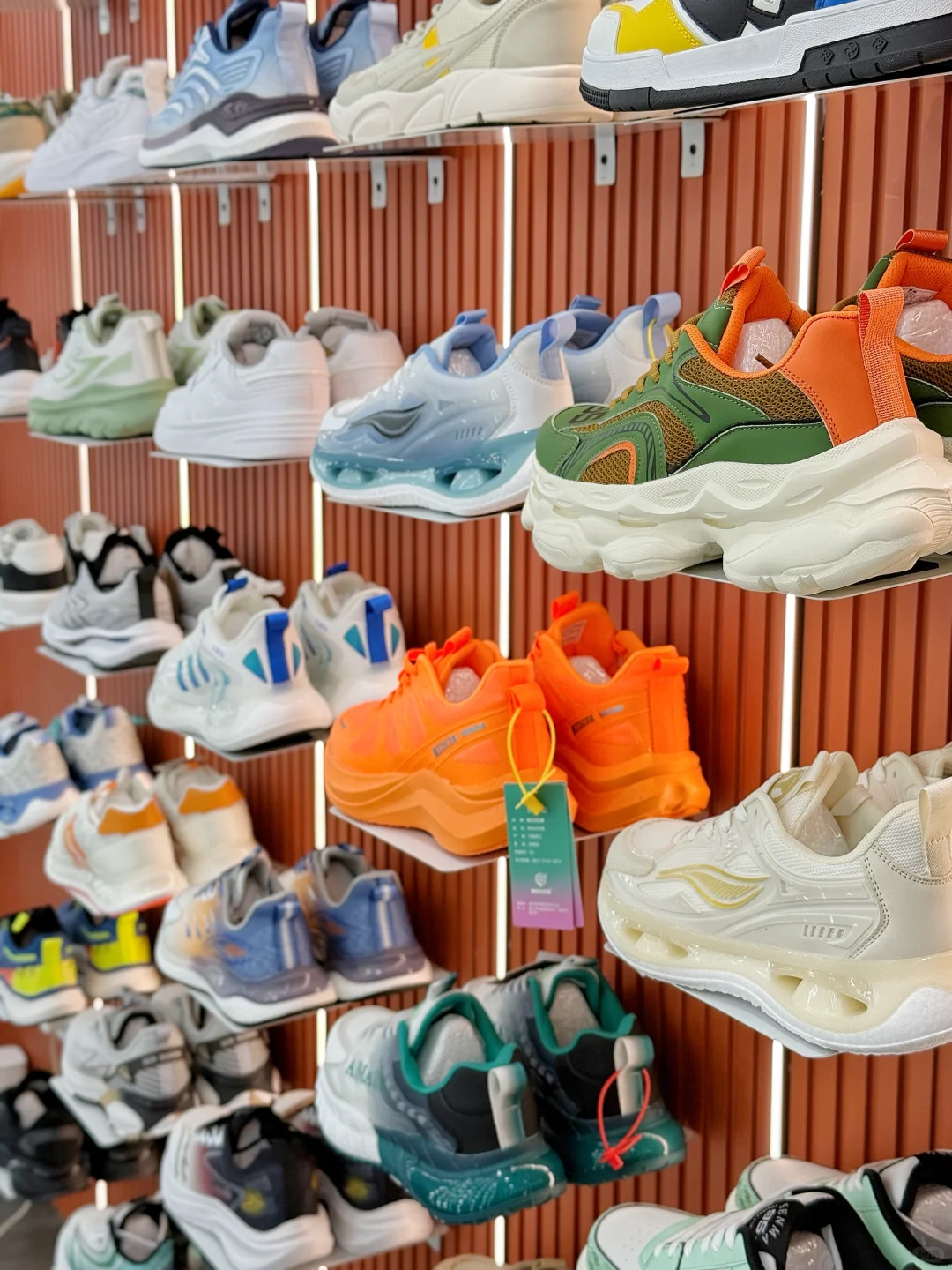 沃趣…今年的行情果然很迷?19.9都能换鞋了