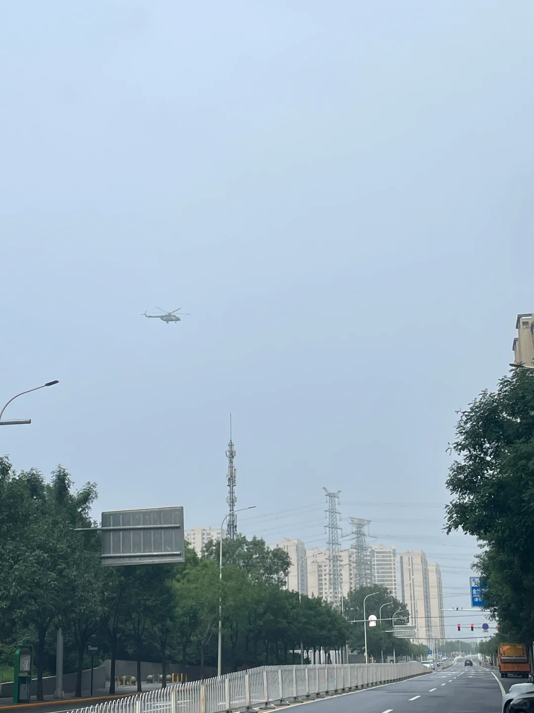 直升机?迅速到达！！