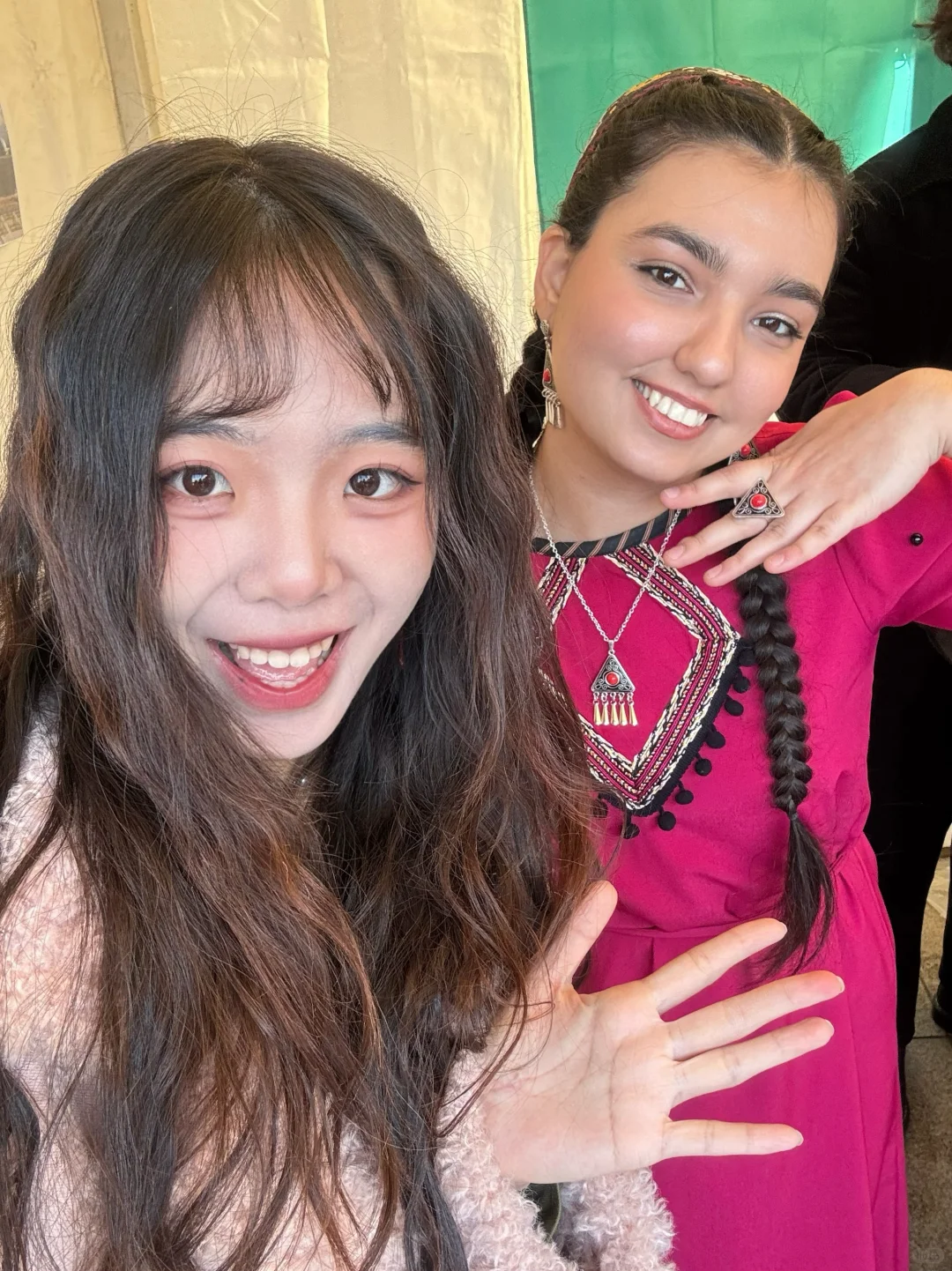 在北理的国际文化交流节疯狂集邮??