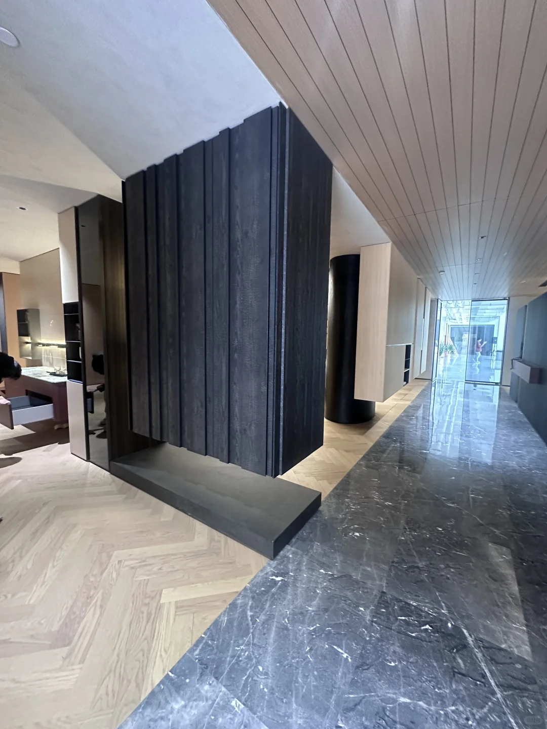 木工车间实拍丨记录工人忙碌的身影