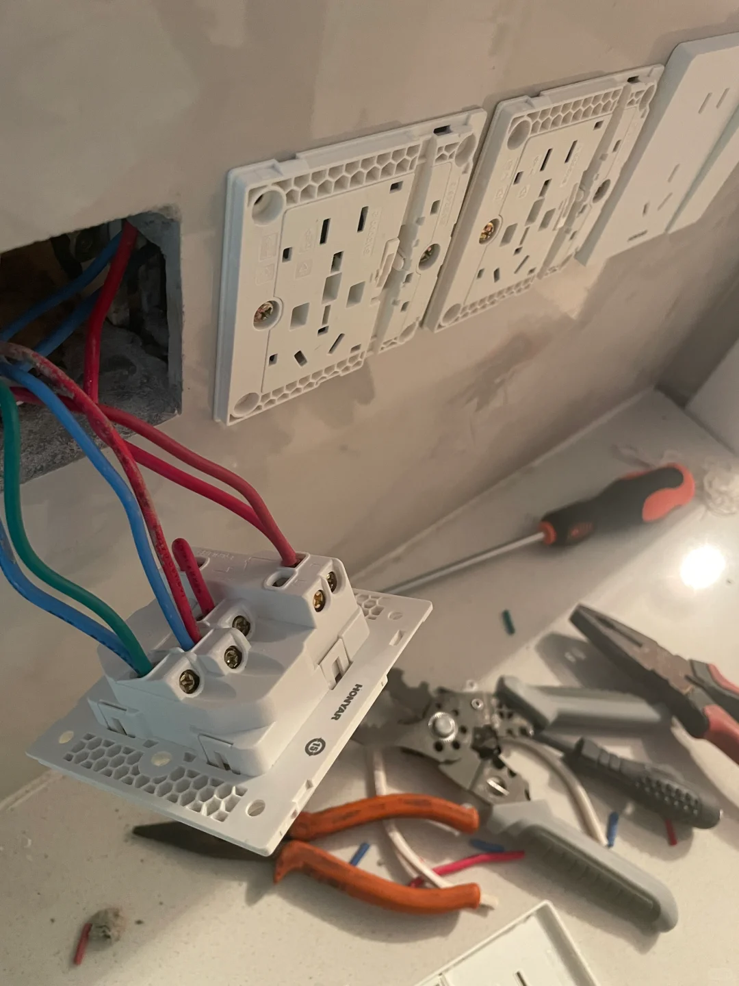 初级水电工工作小结