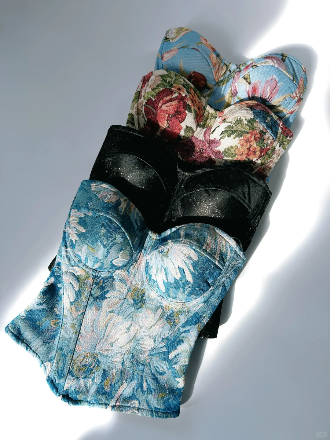 源头工厂｜鱼骨胸衣采购指南