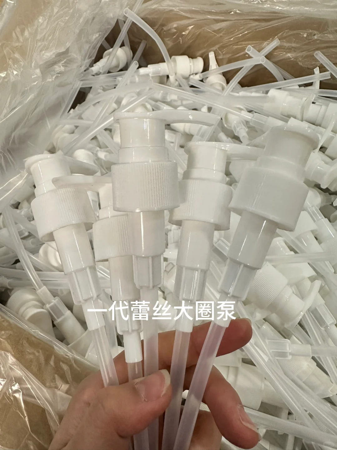 哇塞！这家泵头厂应有尽有