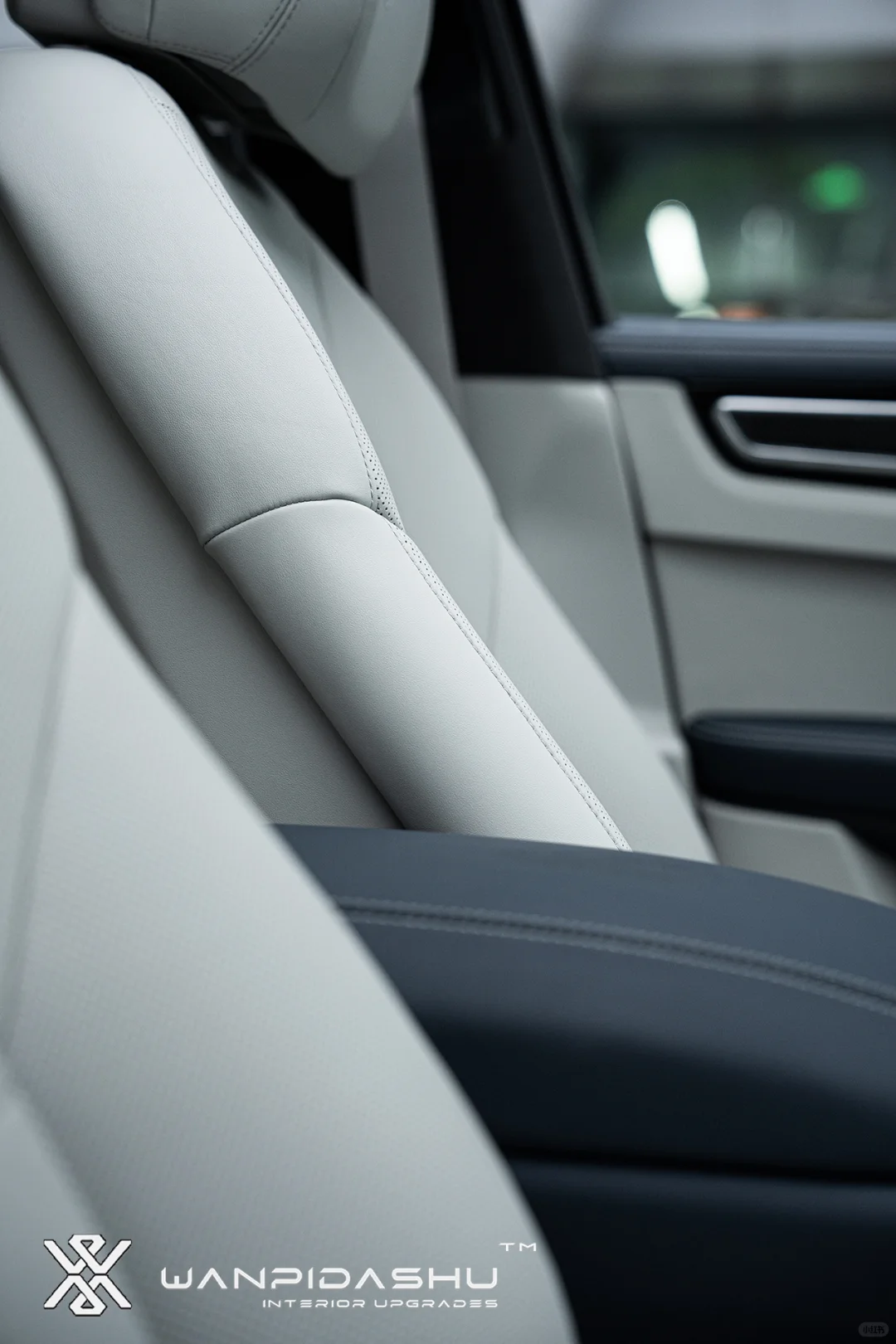 卡宴高级感配方:石墨蓝+哑灰