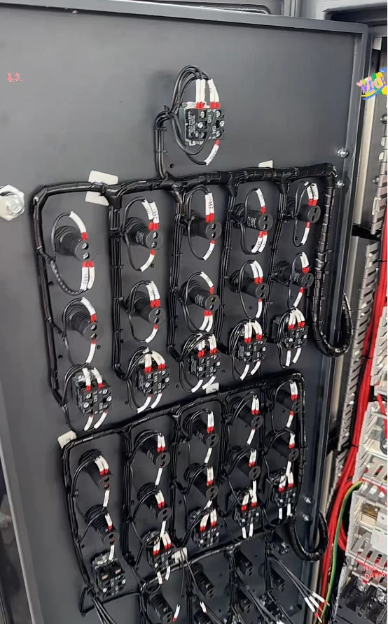 串联柜，跟光伏并网柜完全不一样的串联柜