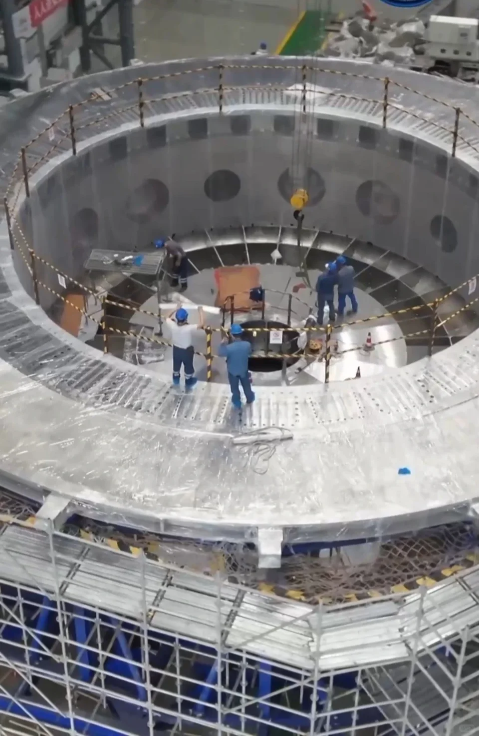 中国 BEST 核聚变主机开建，2030 年有望发