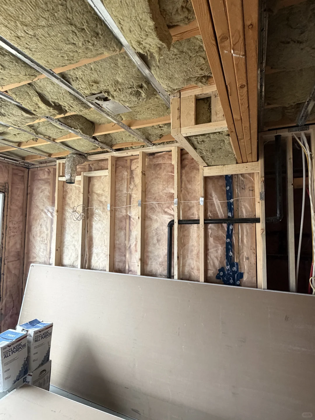 卡尔加里-地下室装修（合法出租二套房）